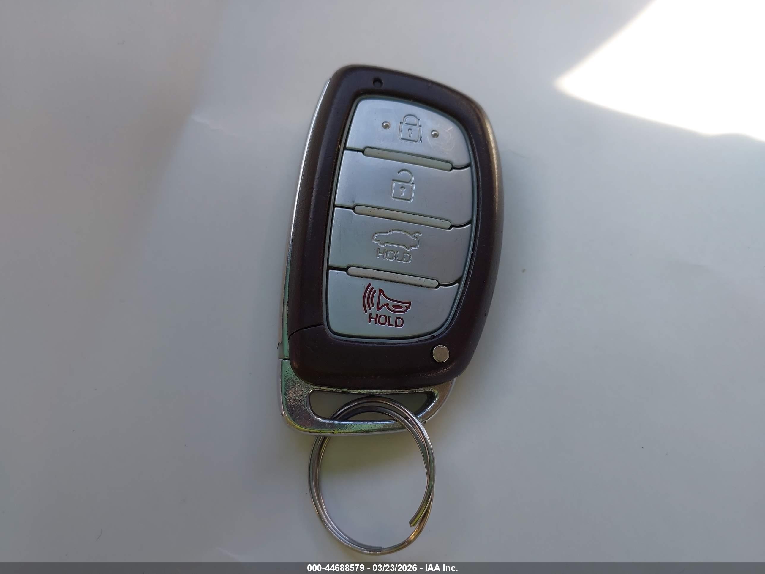 HYUNDAI SONATA image 11