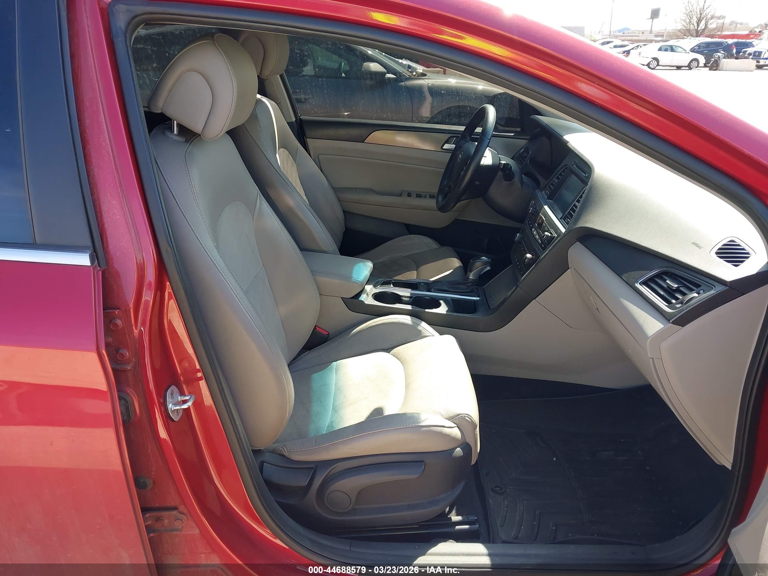 HYUNDAI SONATA image 5