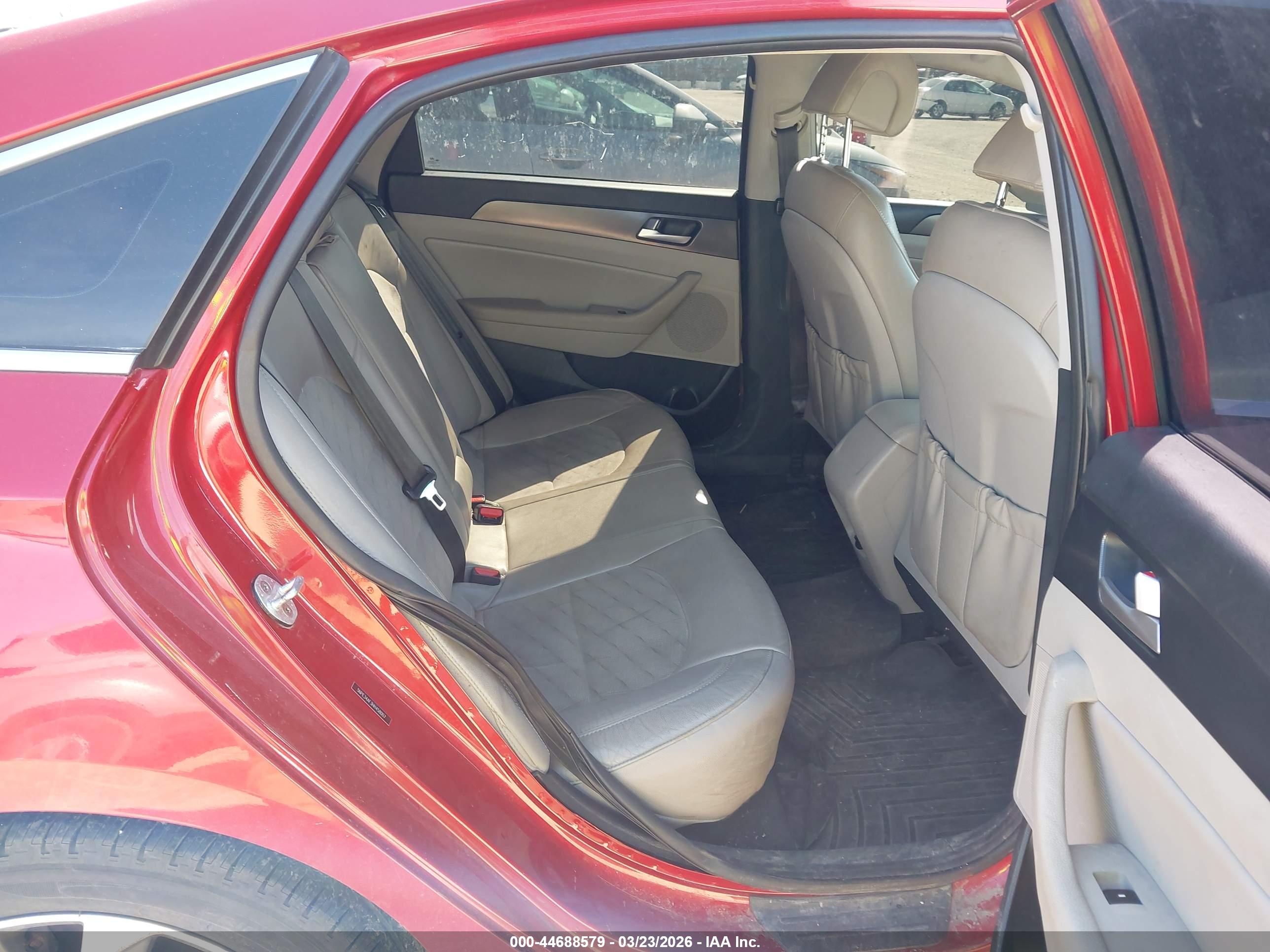 HYUNDAI SONATA image 8