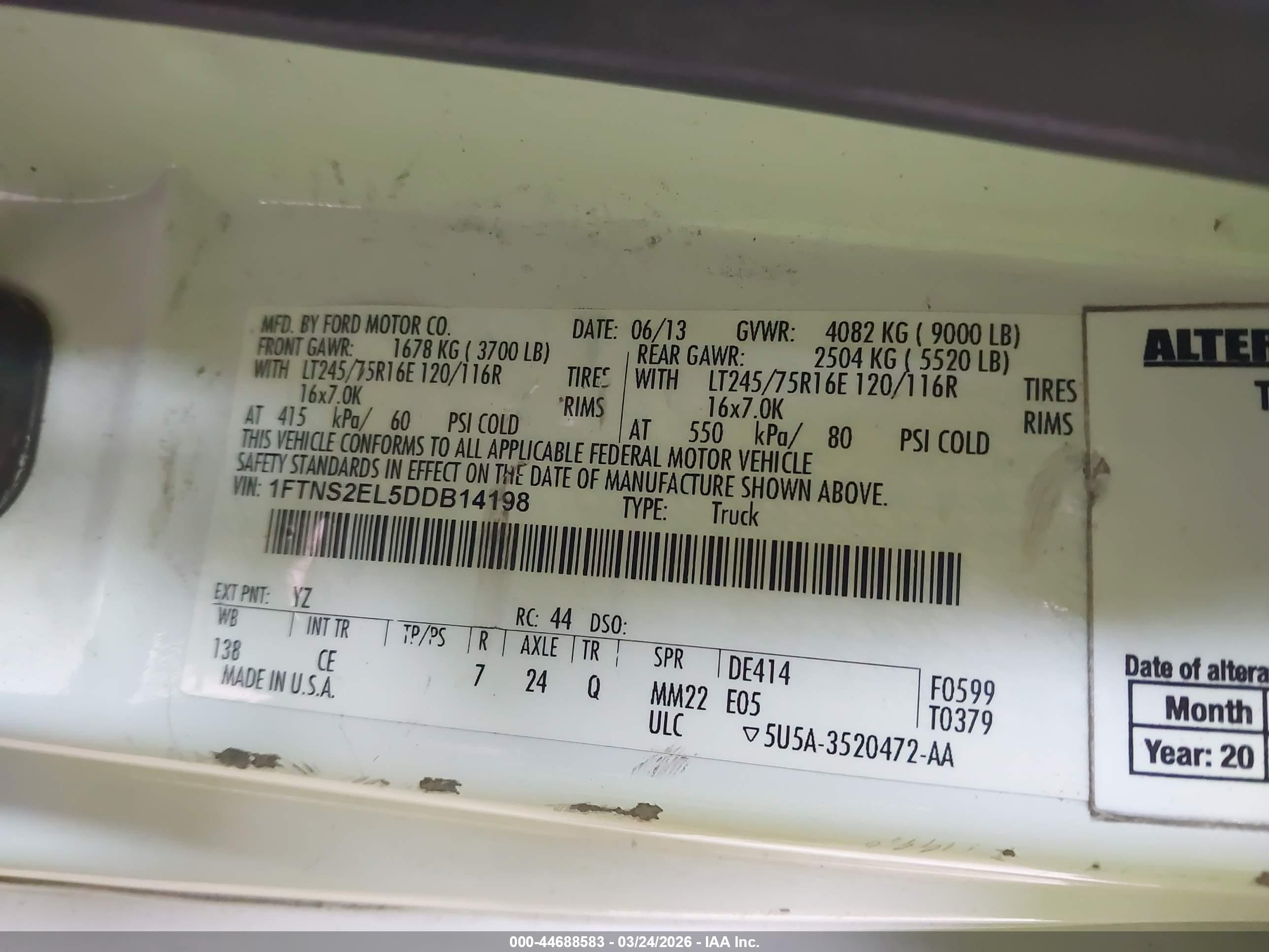 FORD E-250 image 9