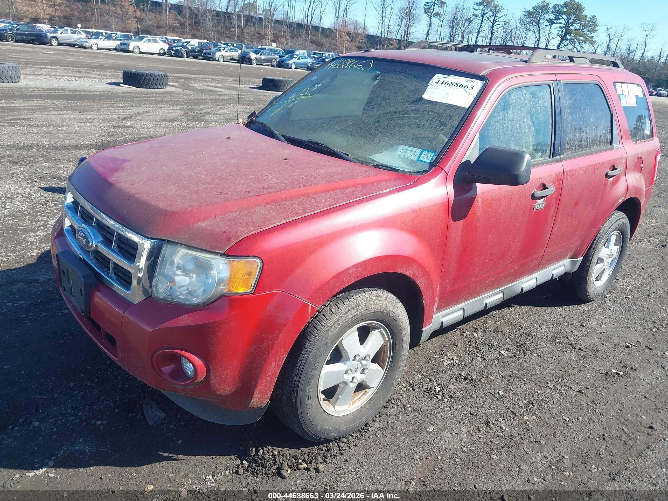 FORD ESCAPE image 2