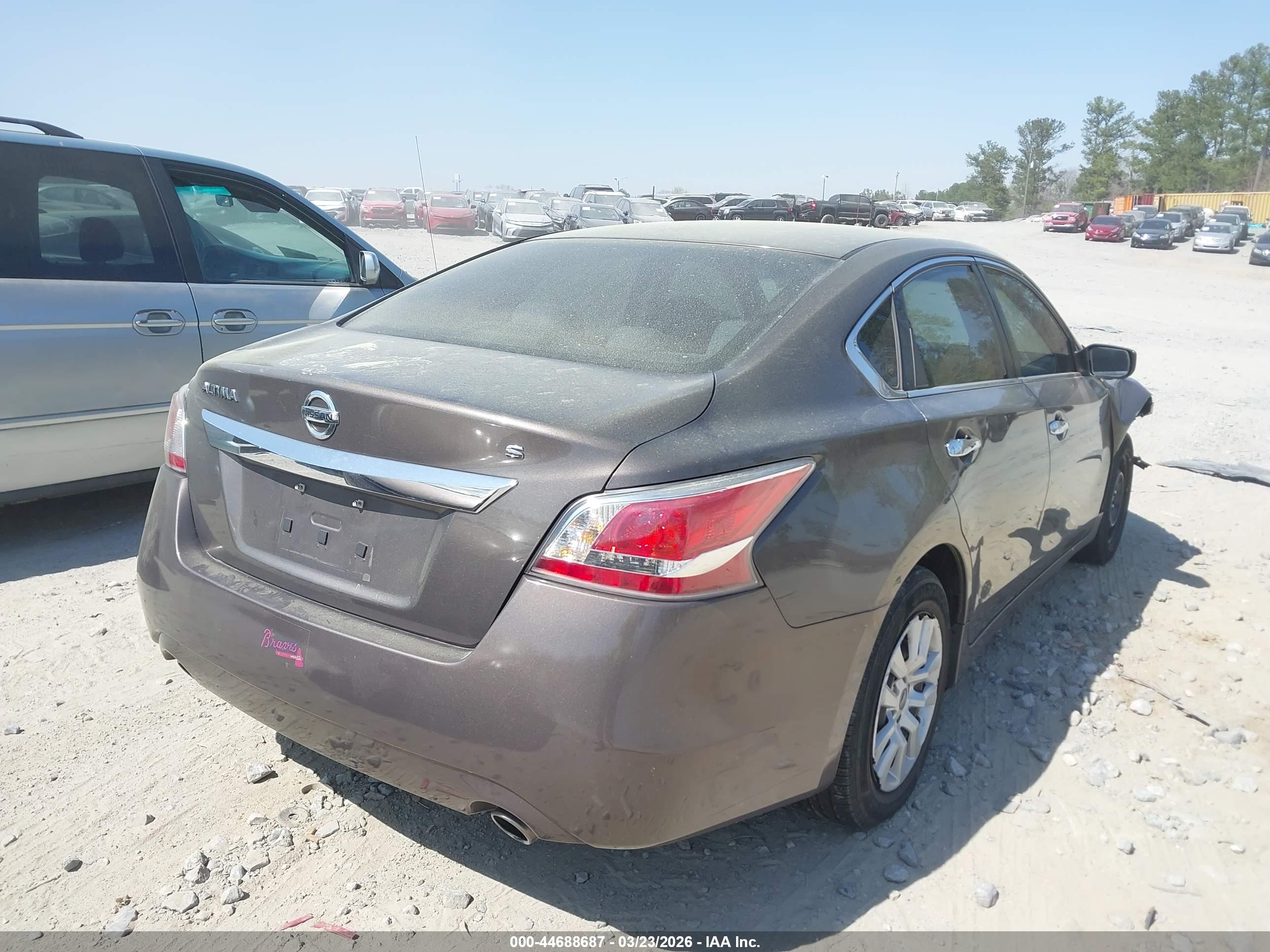 NISSAN ALTIMA image 4