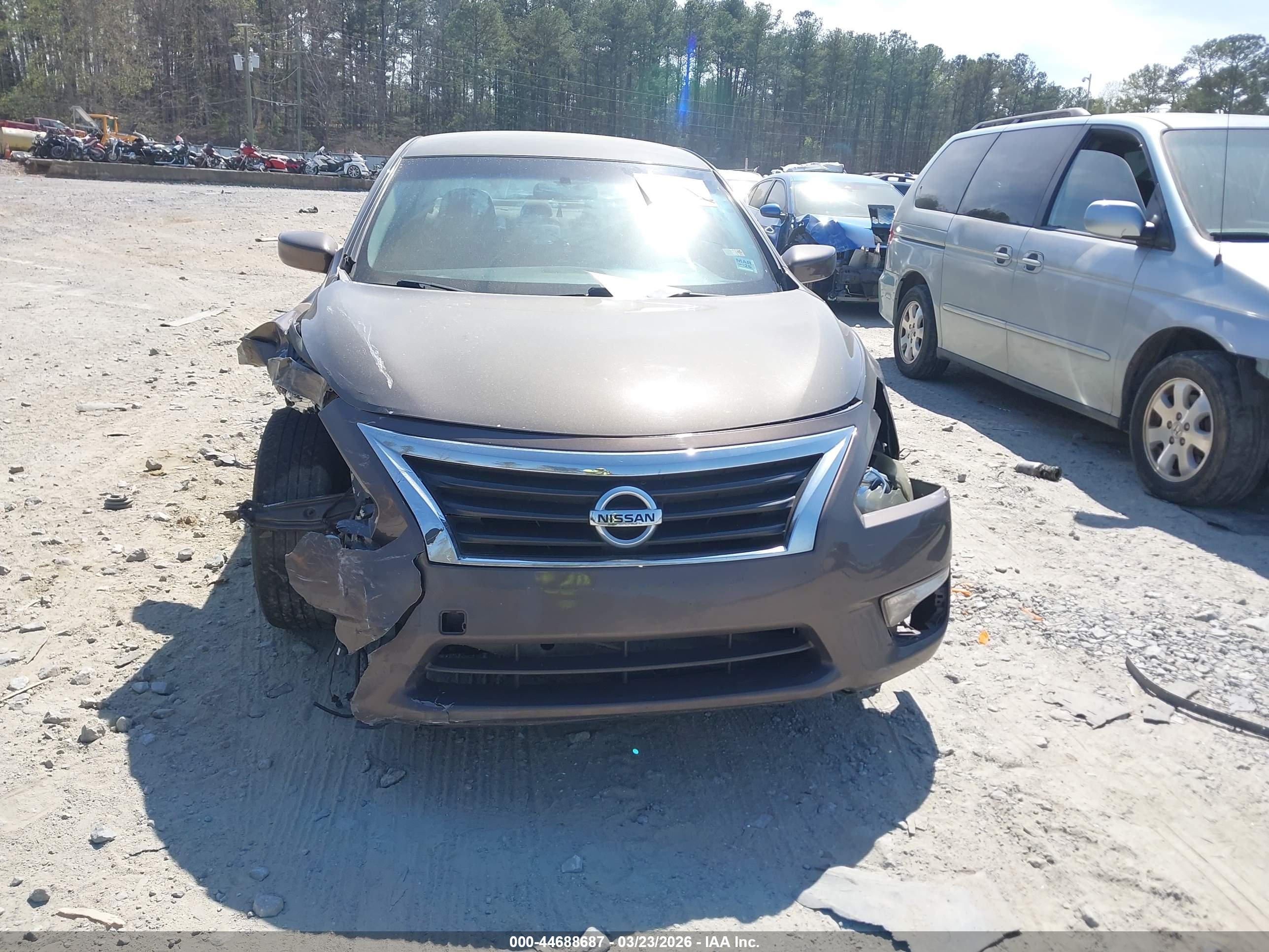 NISSAN ALTIMA image 6