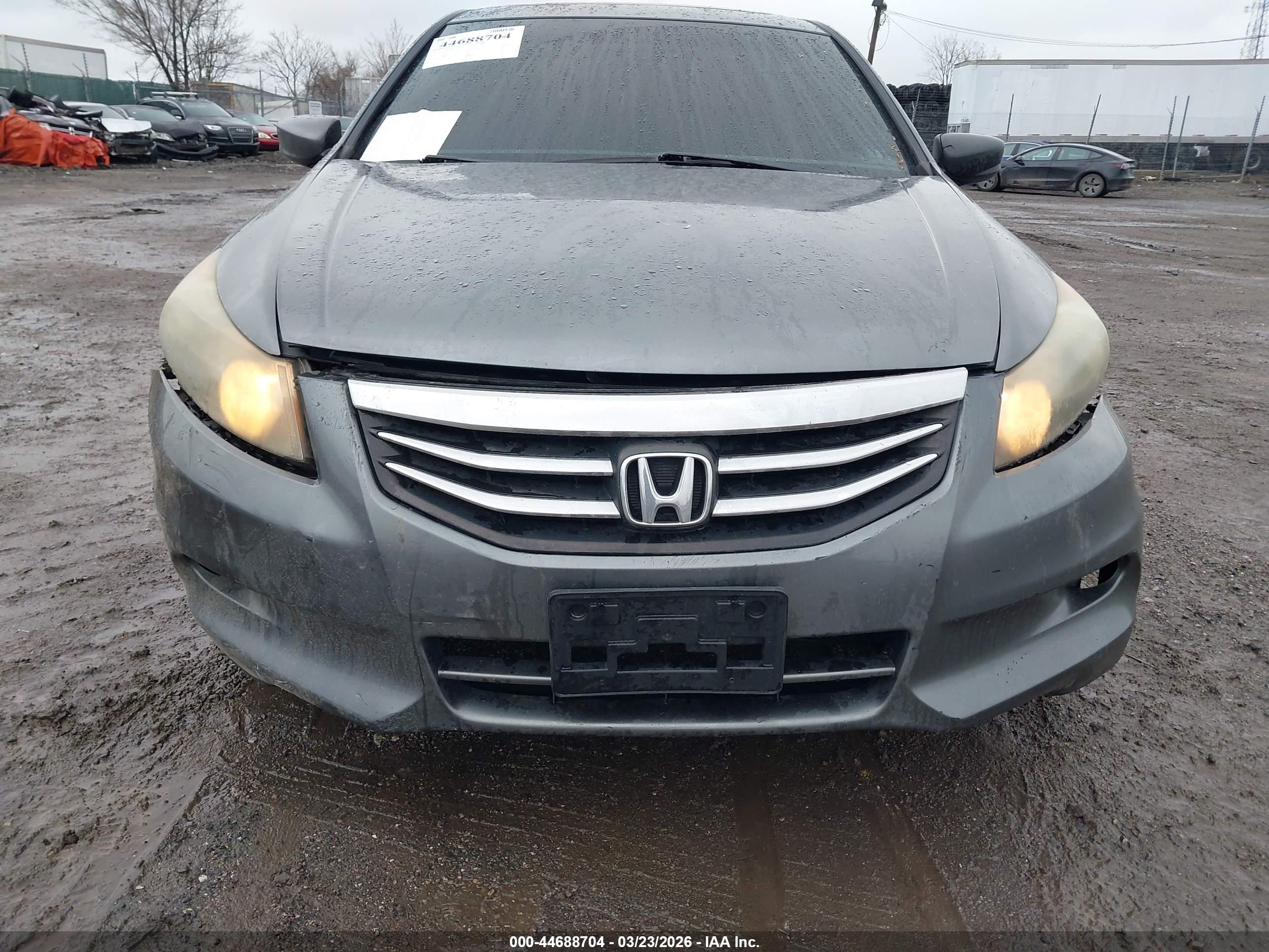 HONDA ACCORD image 6
