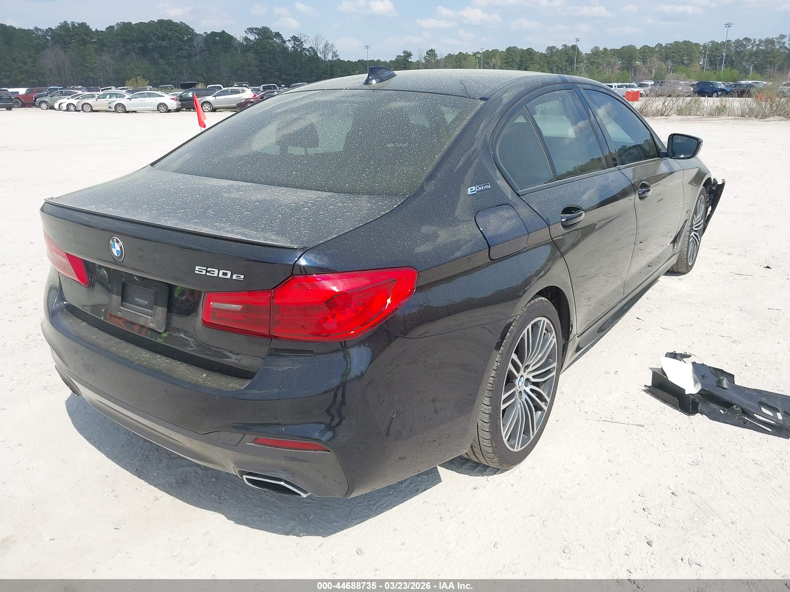 BMW 530E image 4