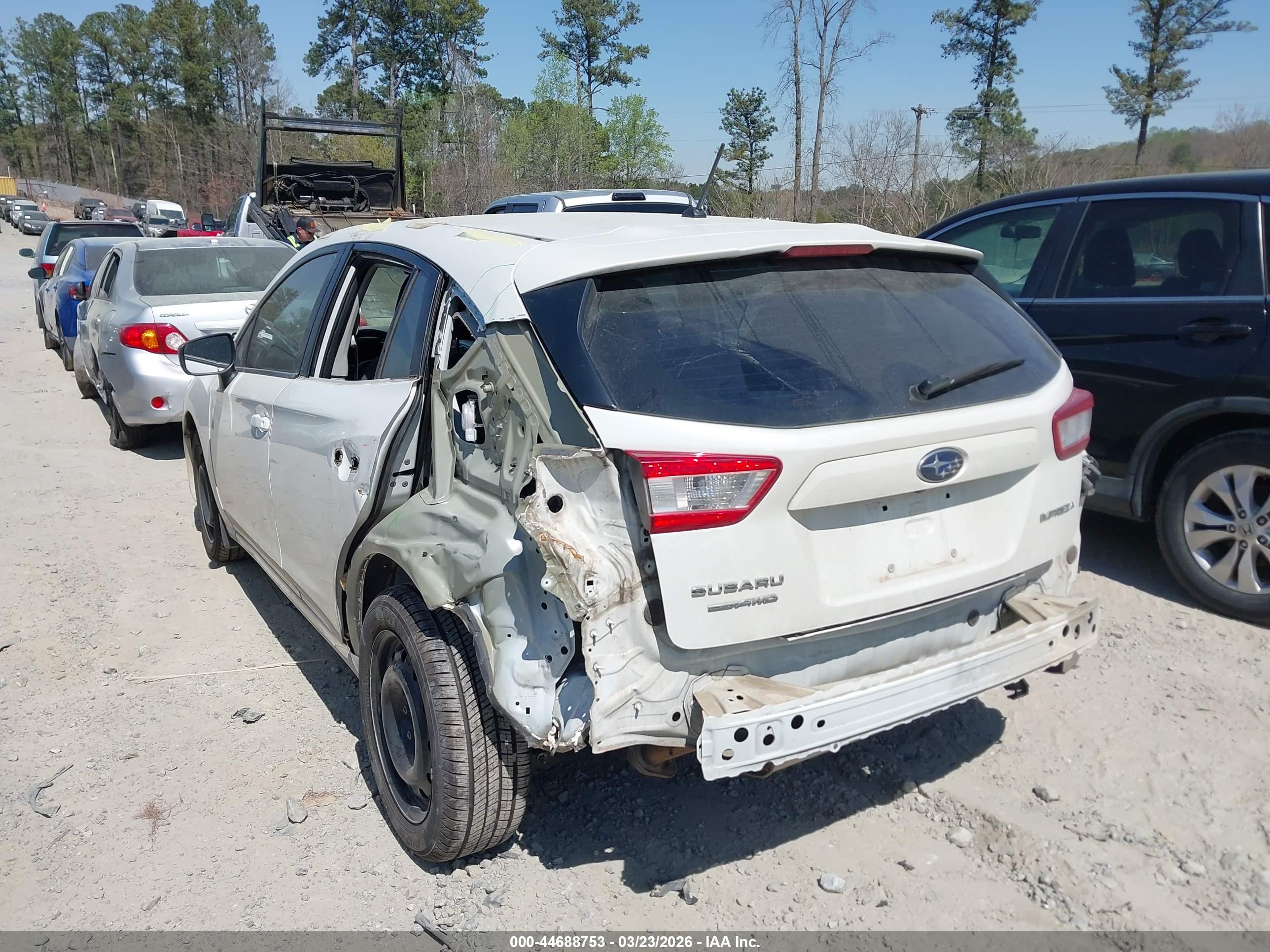 SUBARU IMPREZA image 3