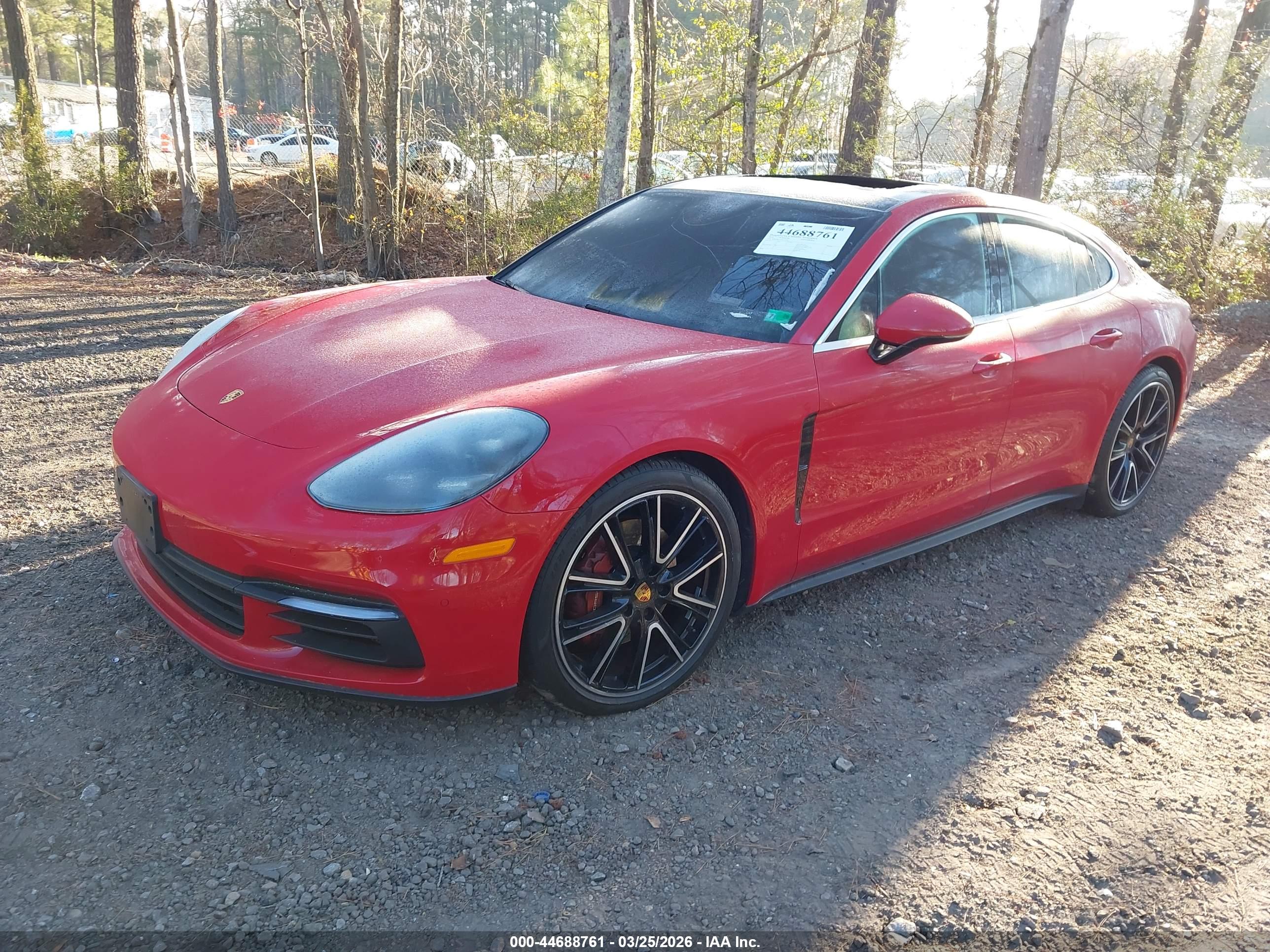 PORSCHE PANAMERA image 2