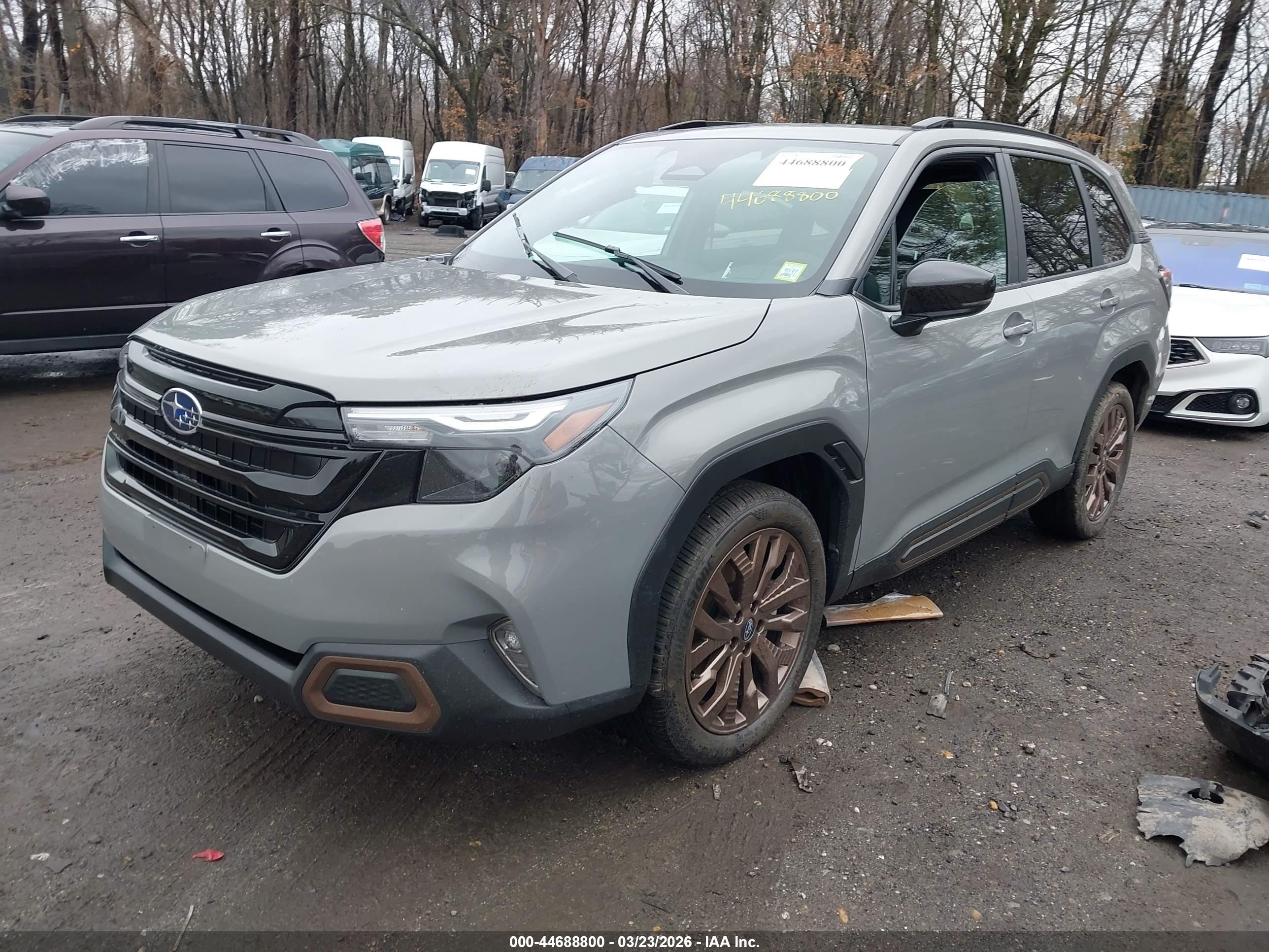 SUBARU FORESTER image 2