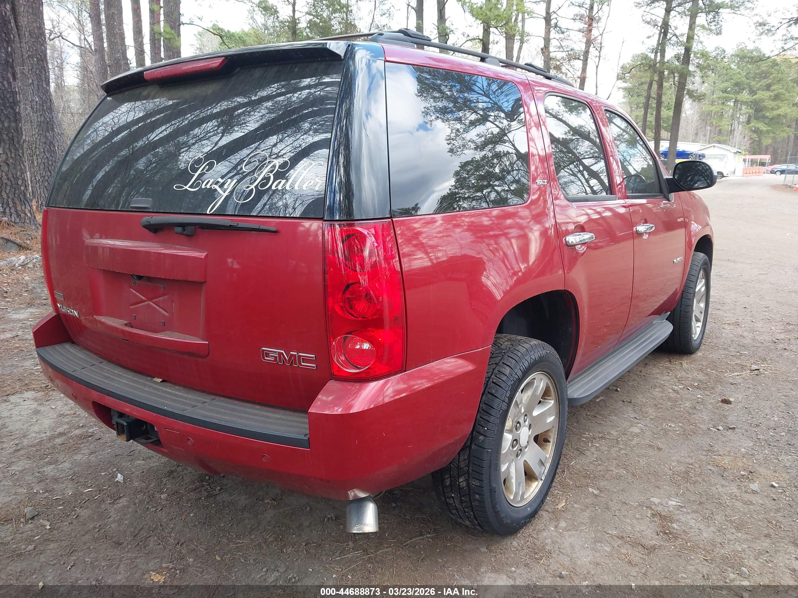 GMC YUKON image 4