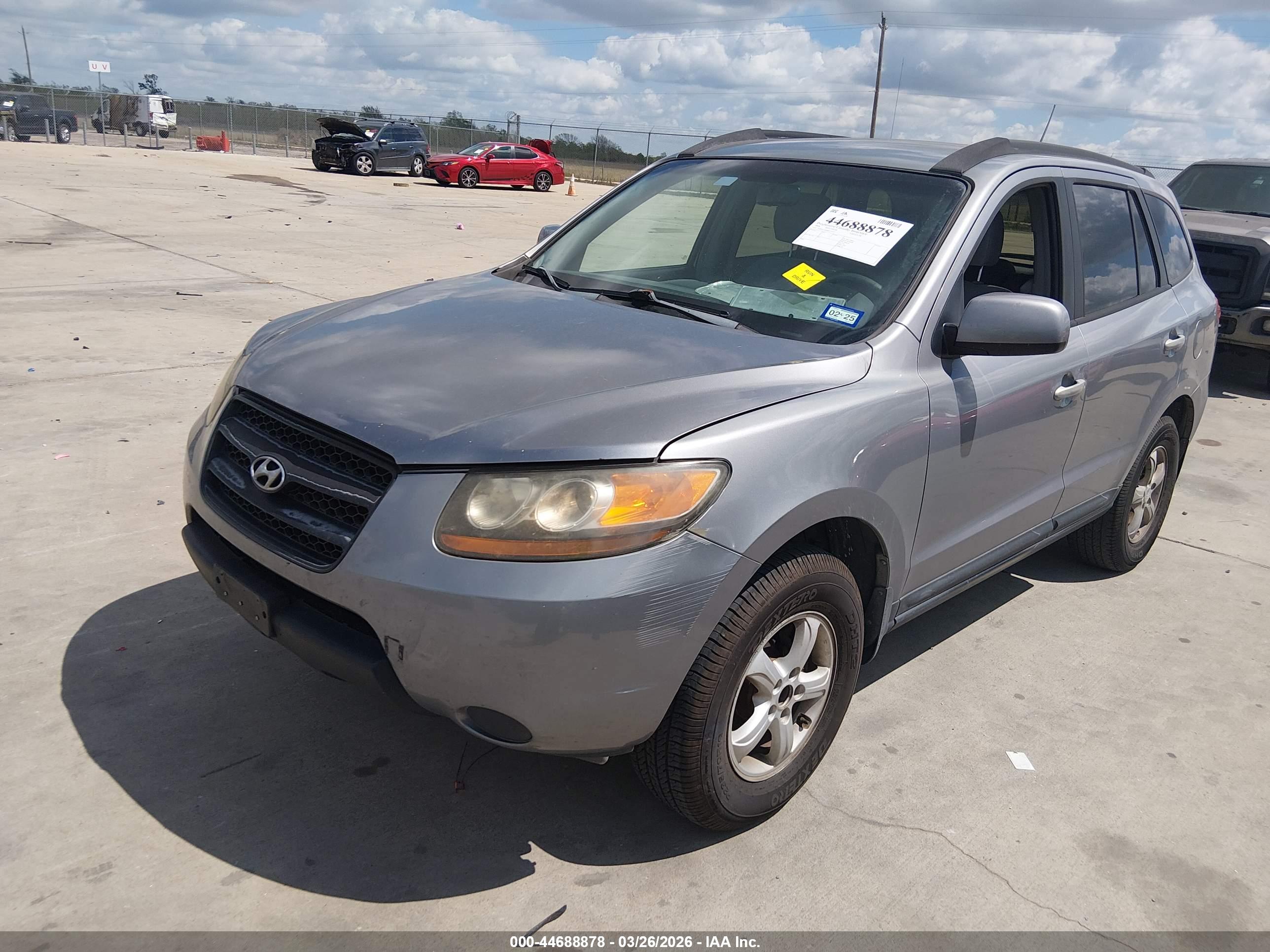 HYUNDAI SANTA image 2