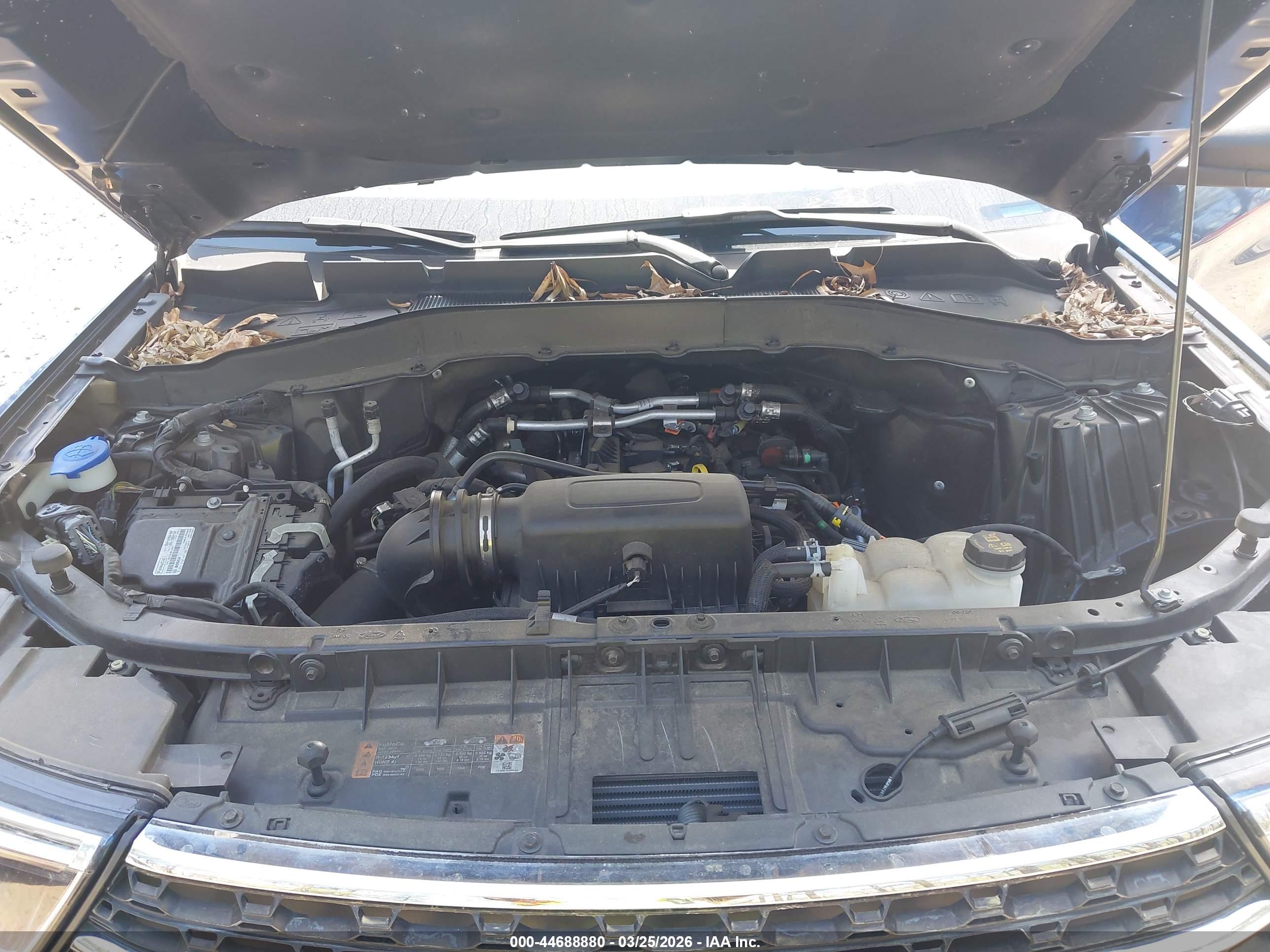 FORD EXPLORER image 10