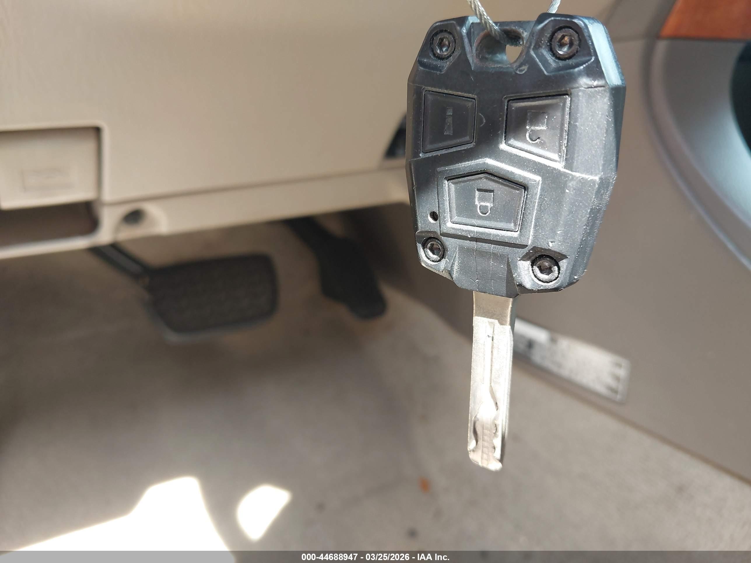 LEXUS GX image 11