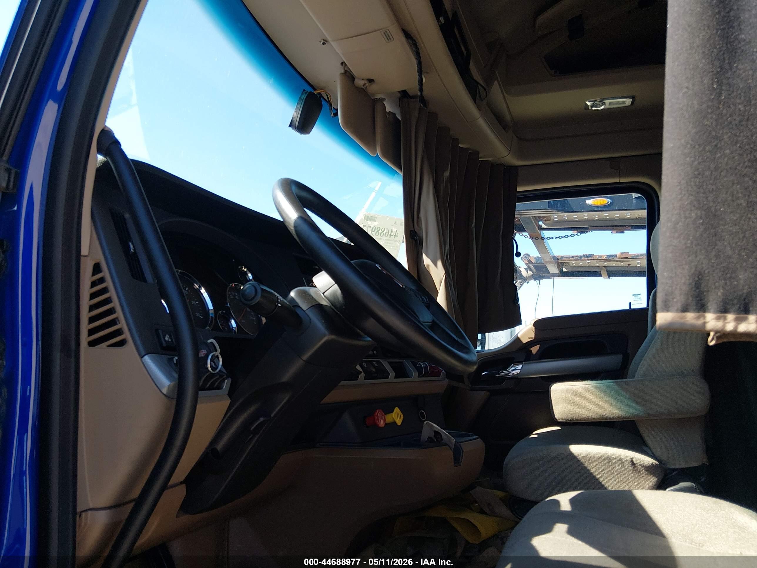 KENWORTH T680 image 8