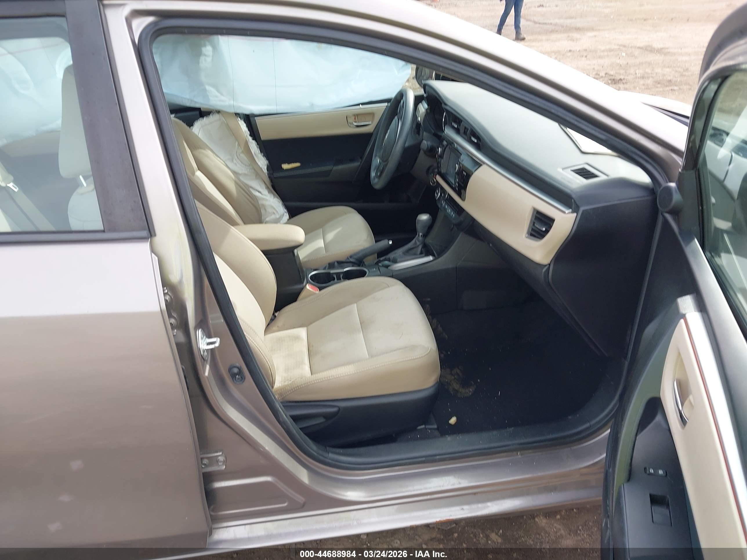 TOYOTA COROLLA image 5