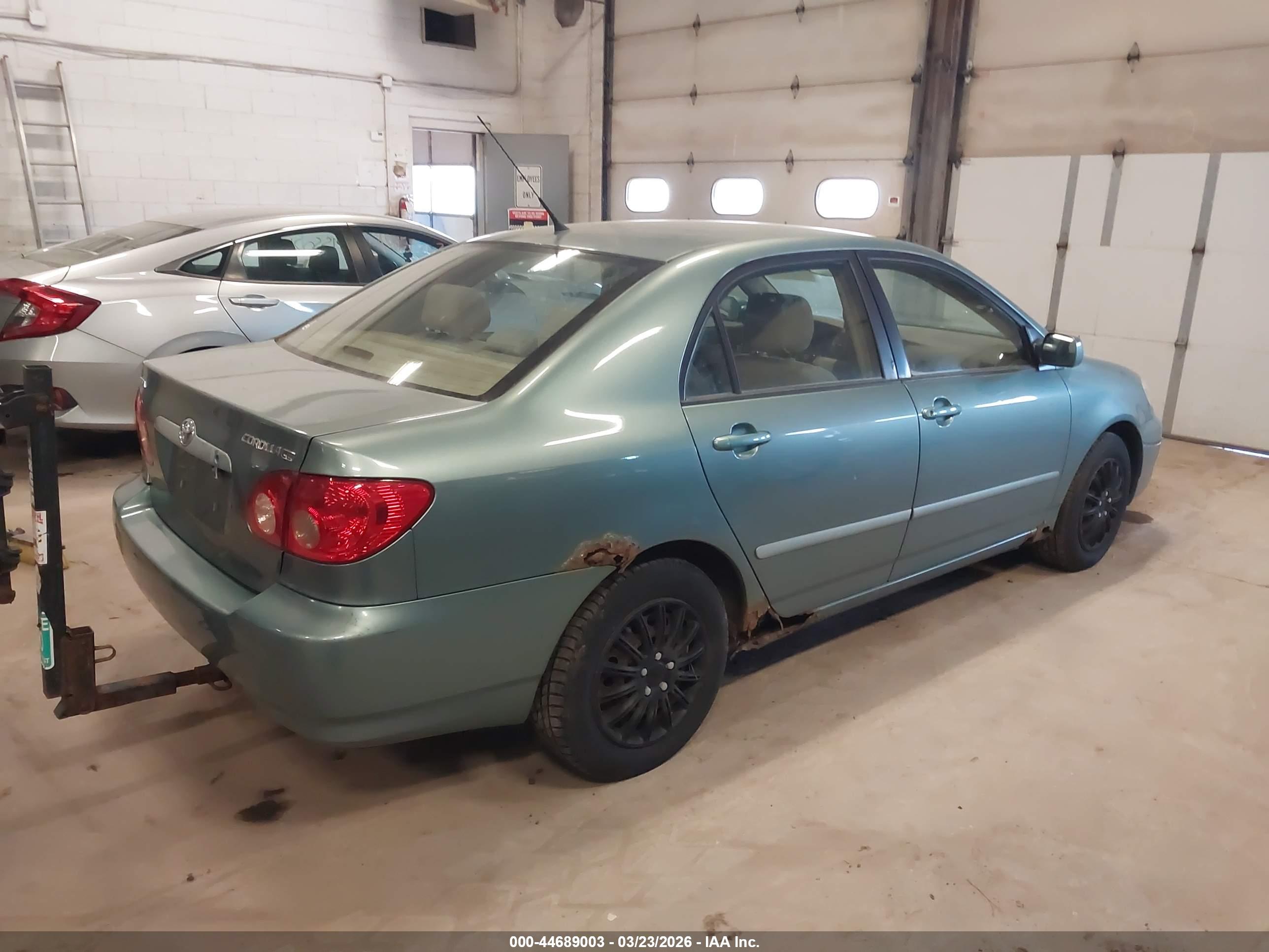 TOYOTA COROLLA image 4