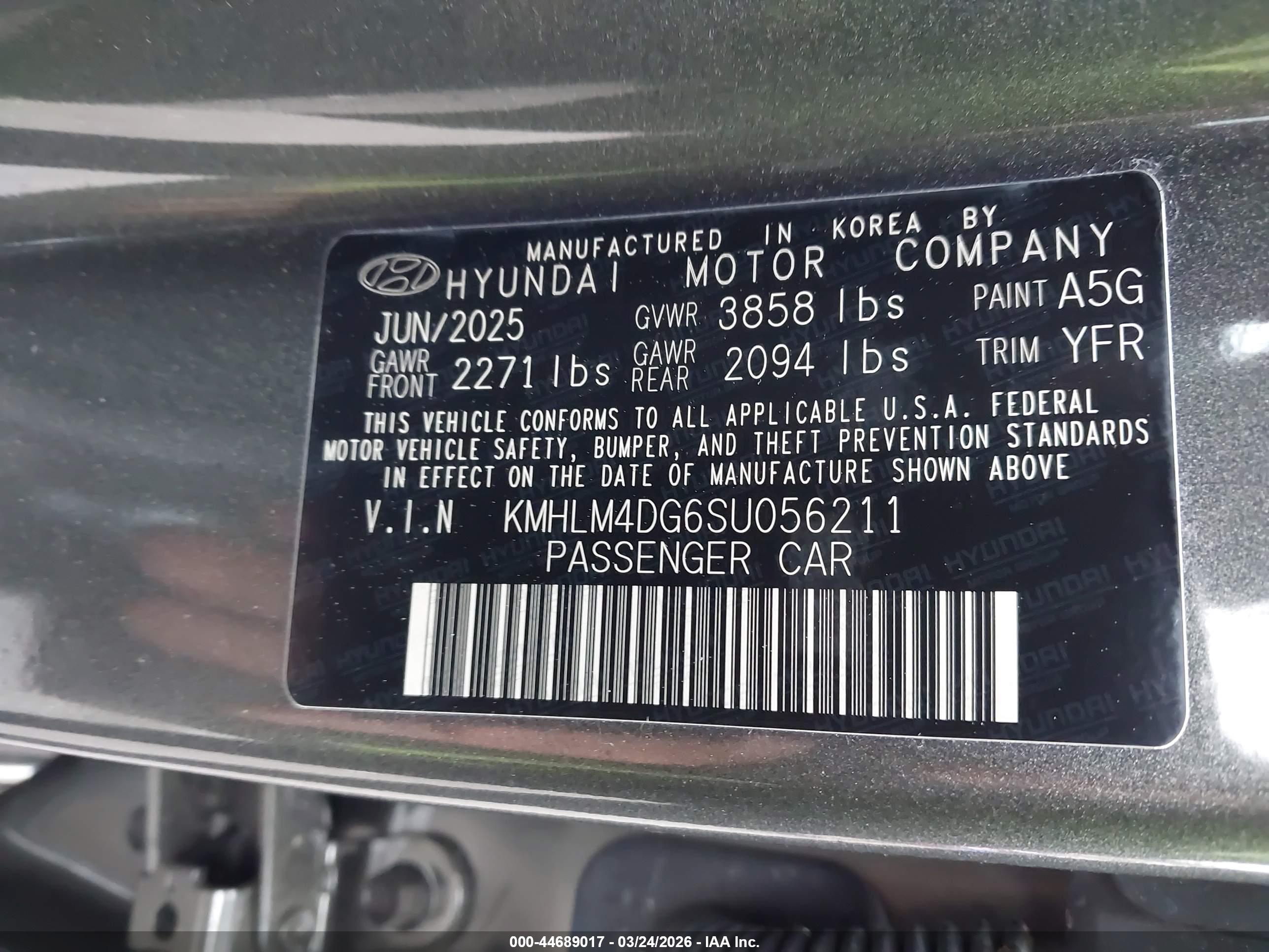 HYUNDAI ELANTRA image 9