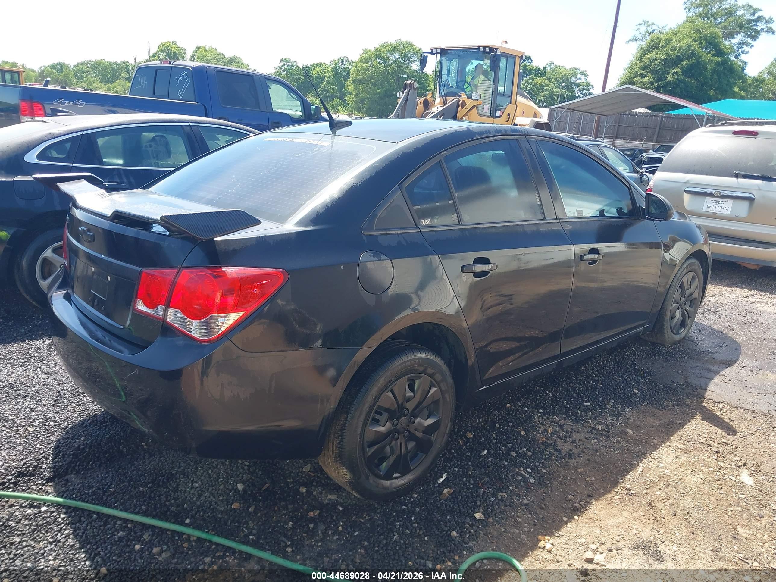 CHEVROLET CRUZE image 4