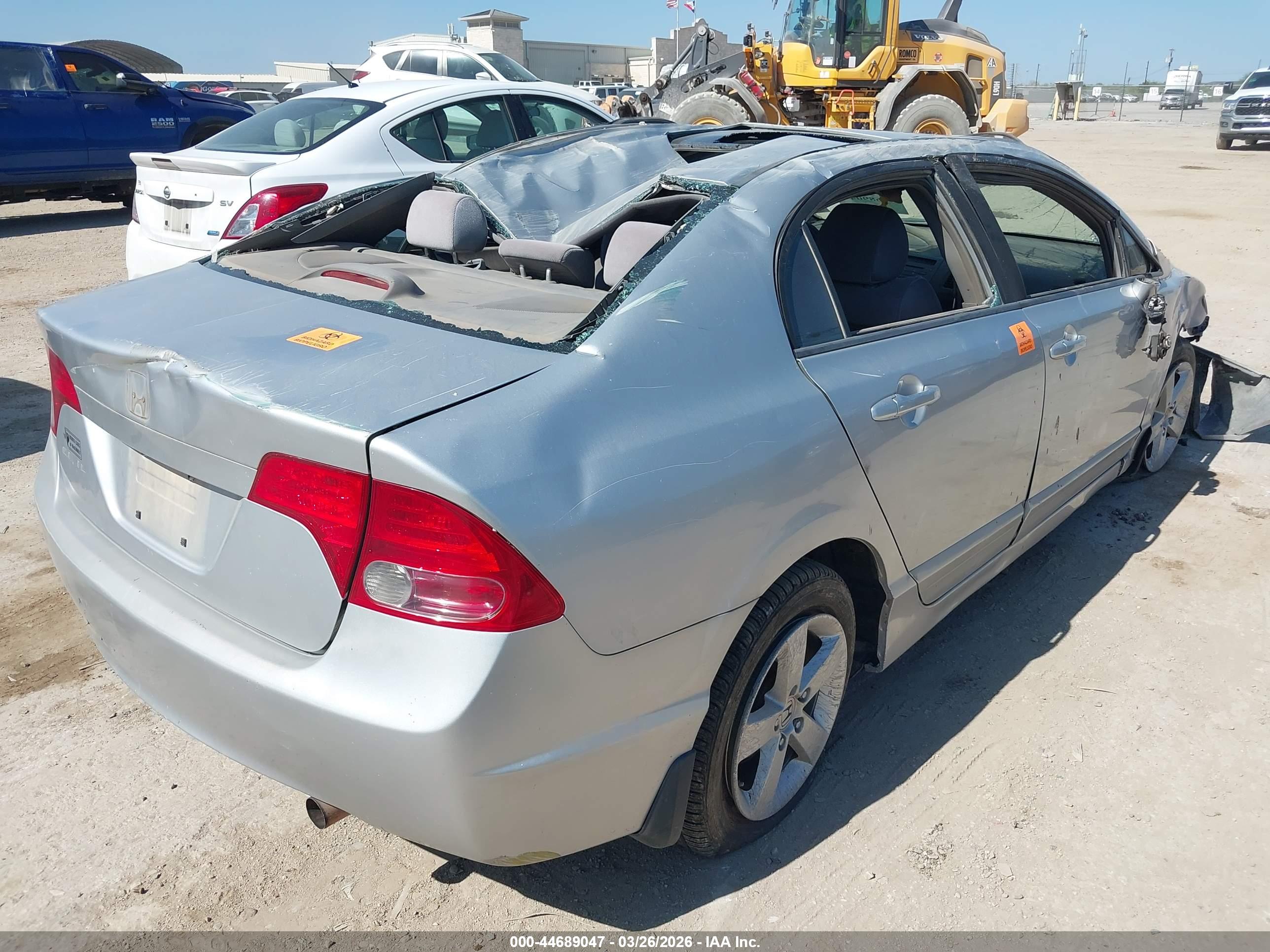 HONDA CIVIC image 4