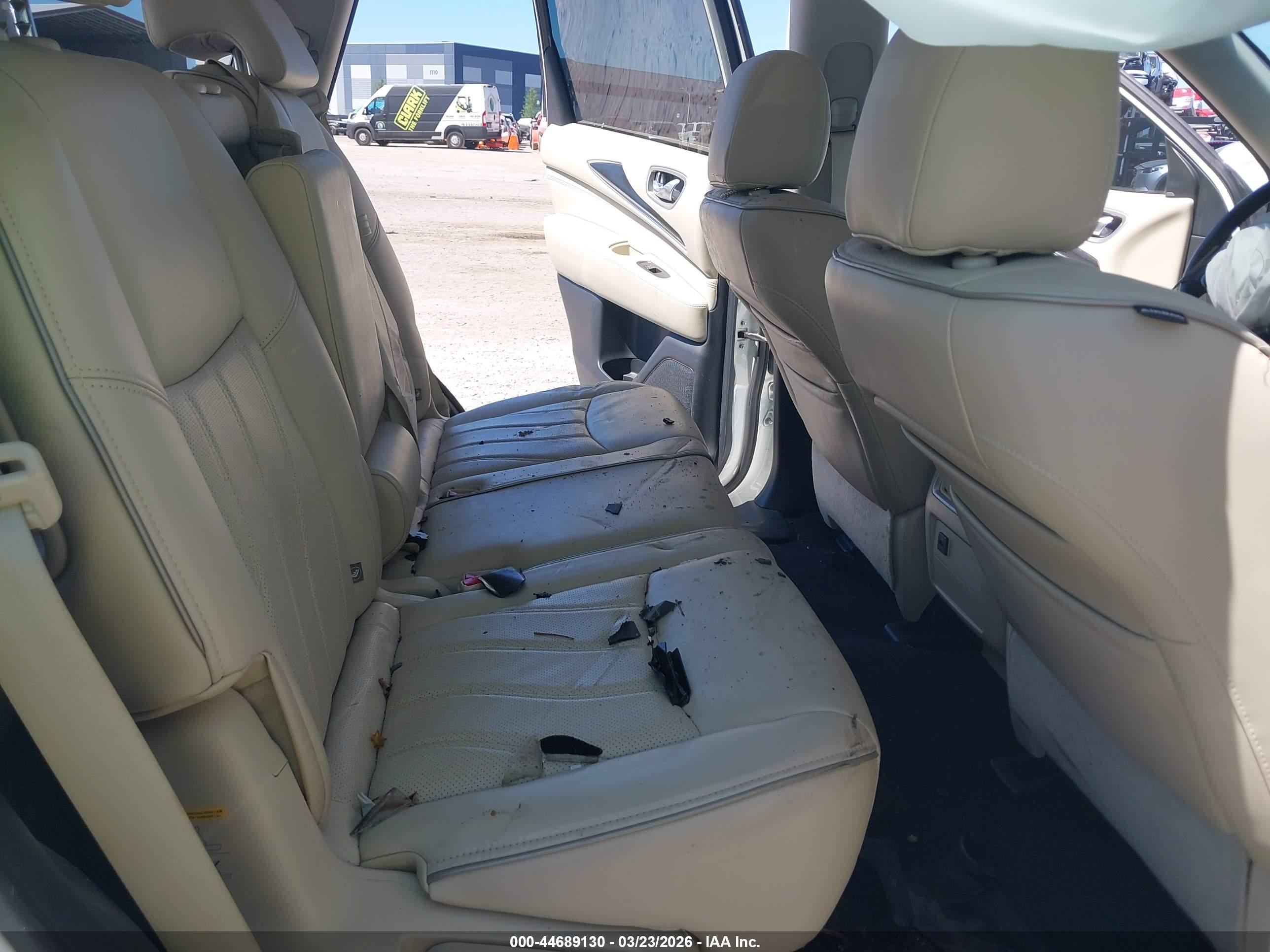INFINITI QX60 image 8