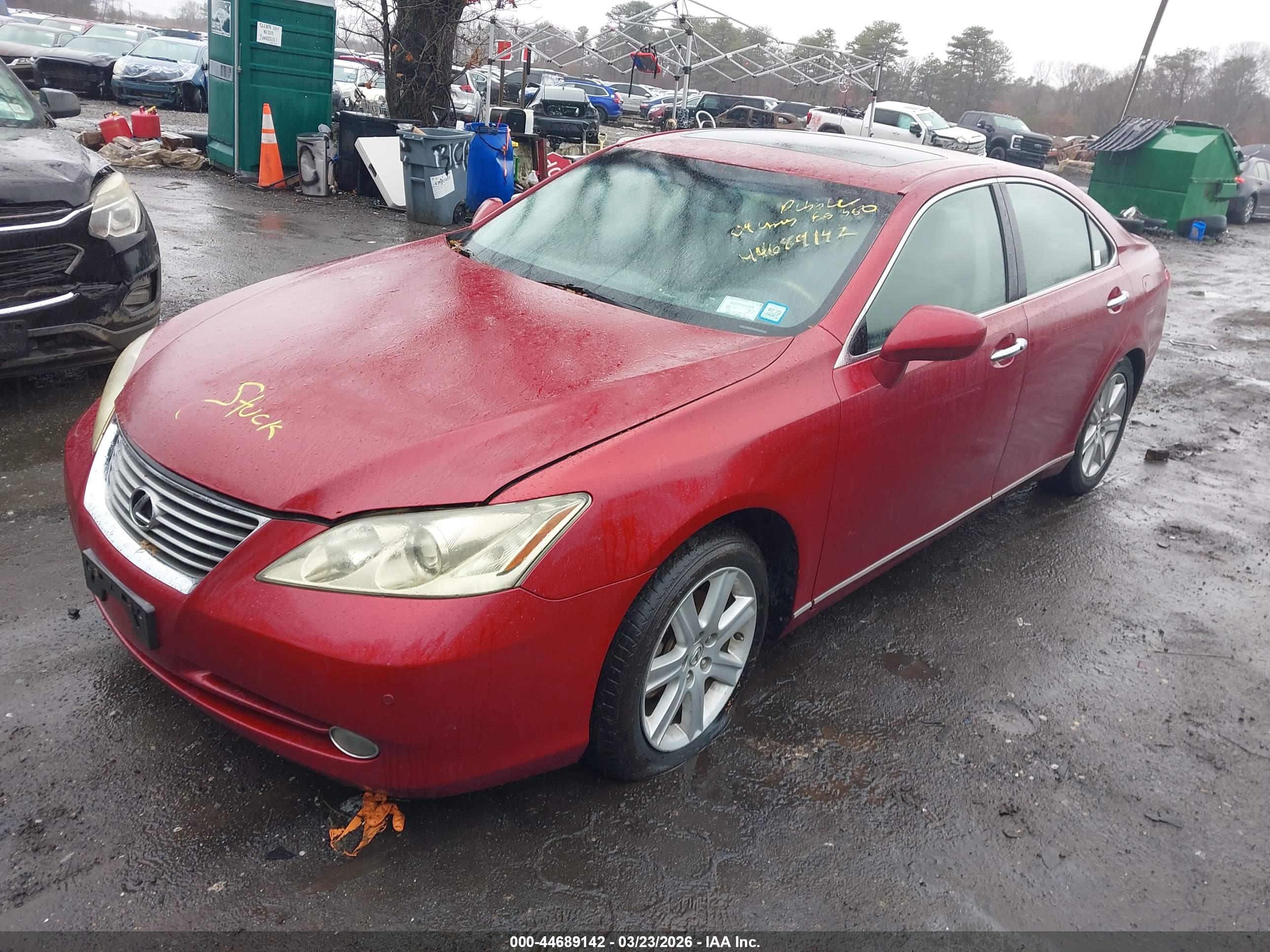 LEXUS ES image 2