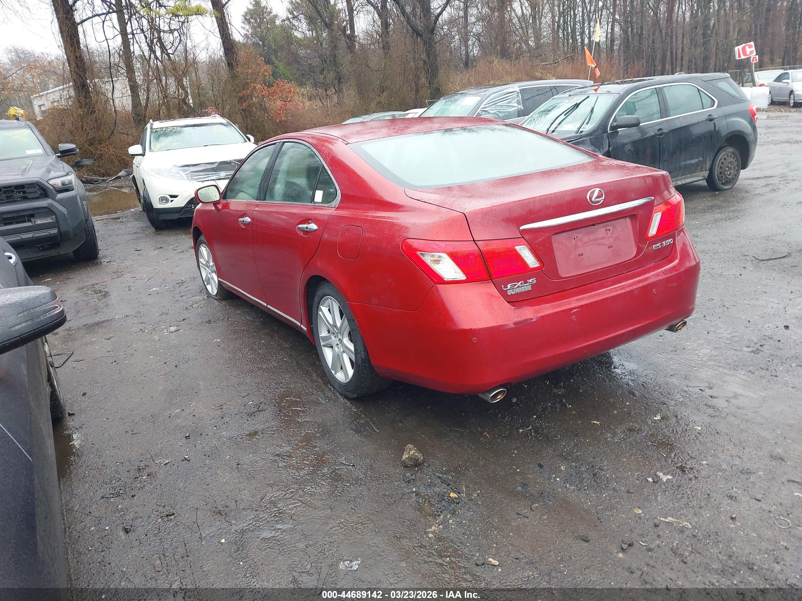 LEXUS ES image 3