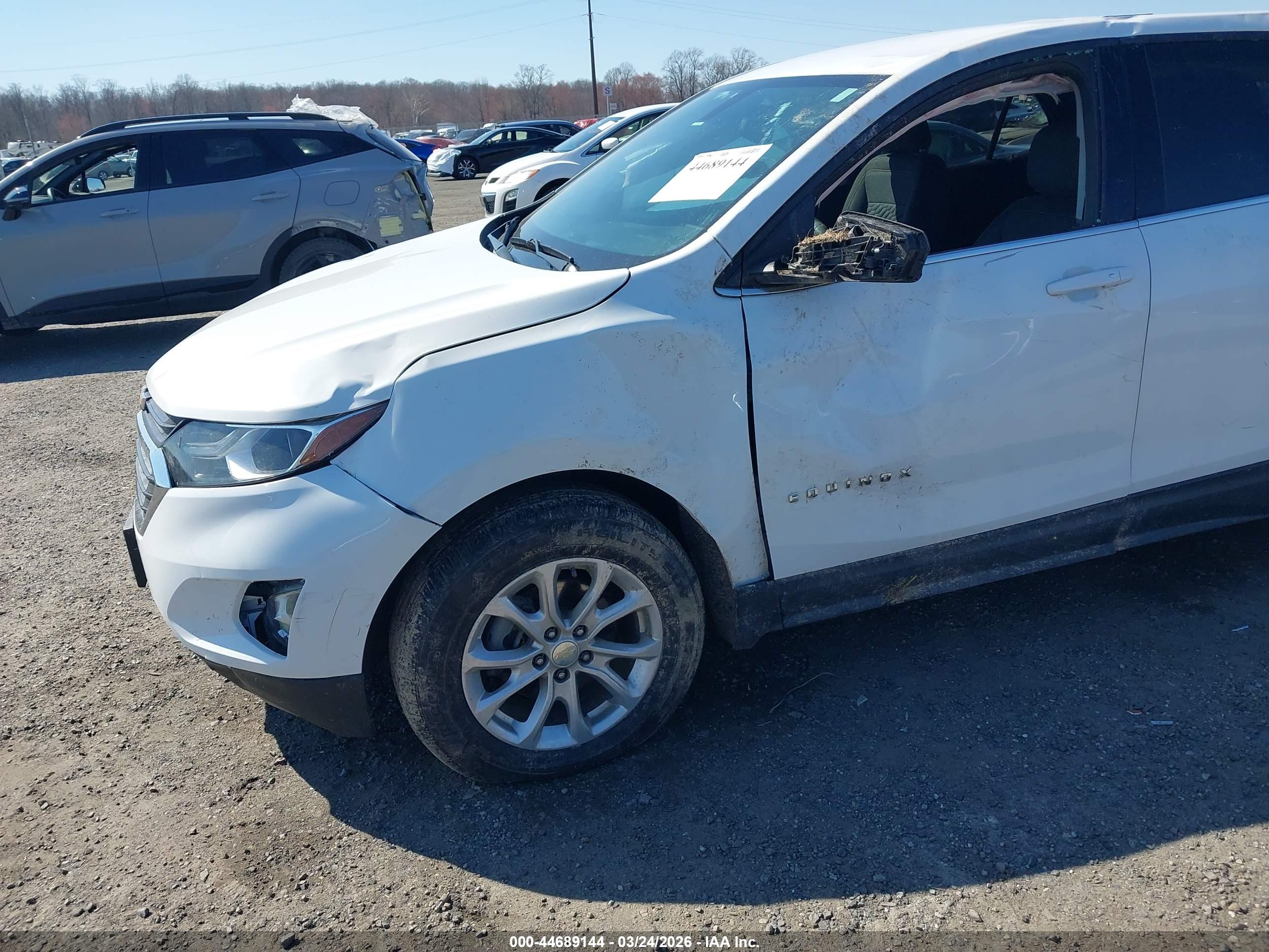 CHEVROLET EQUINOX image 6
