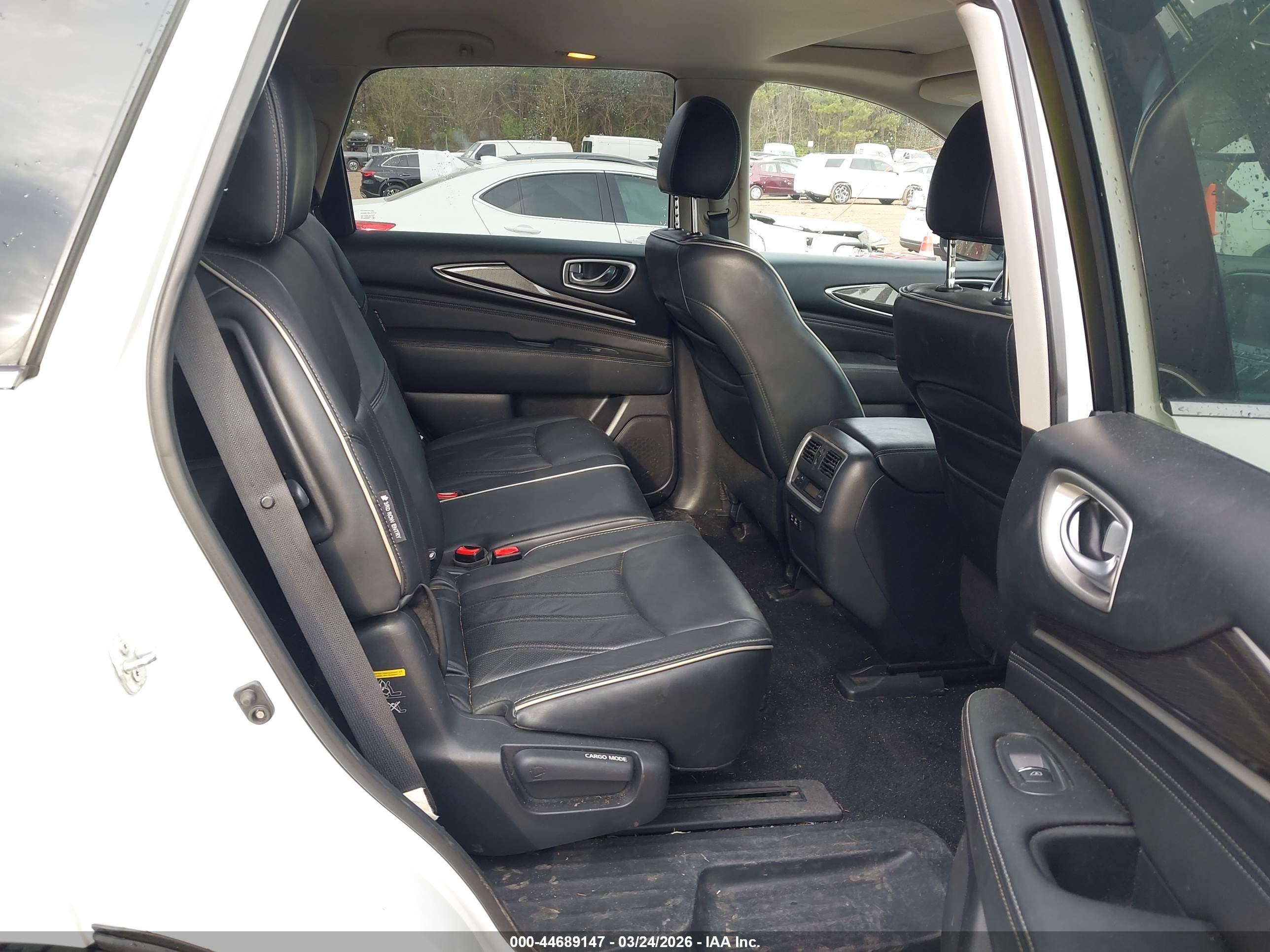 INFINITI QX60 image 8