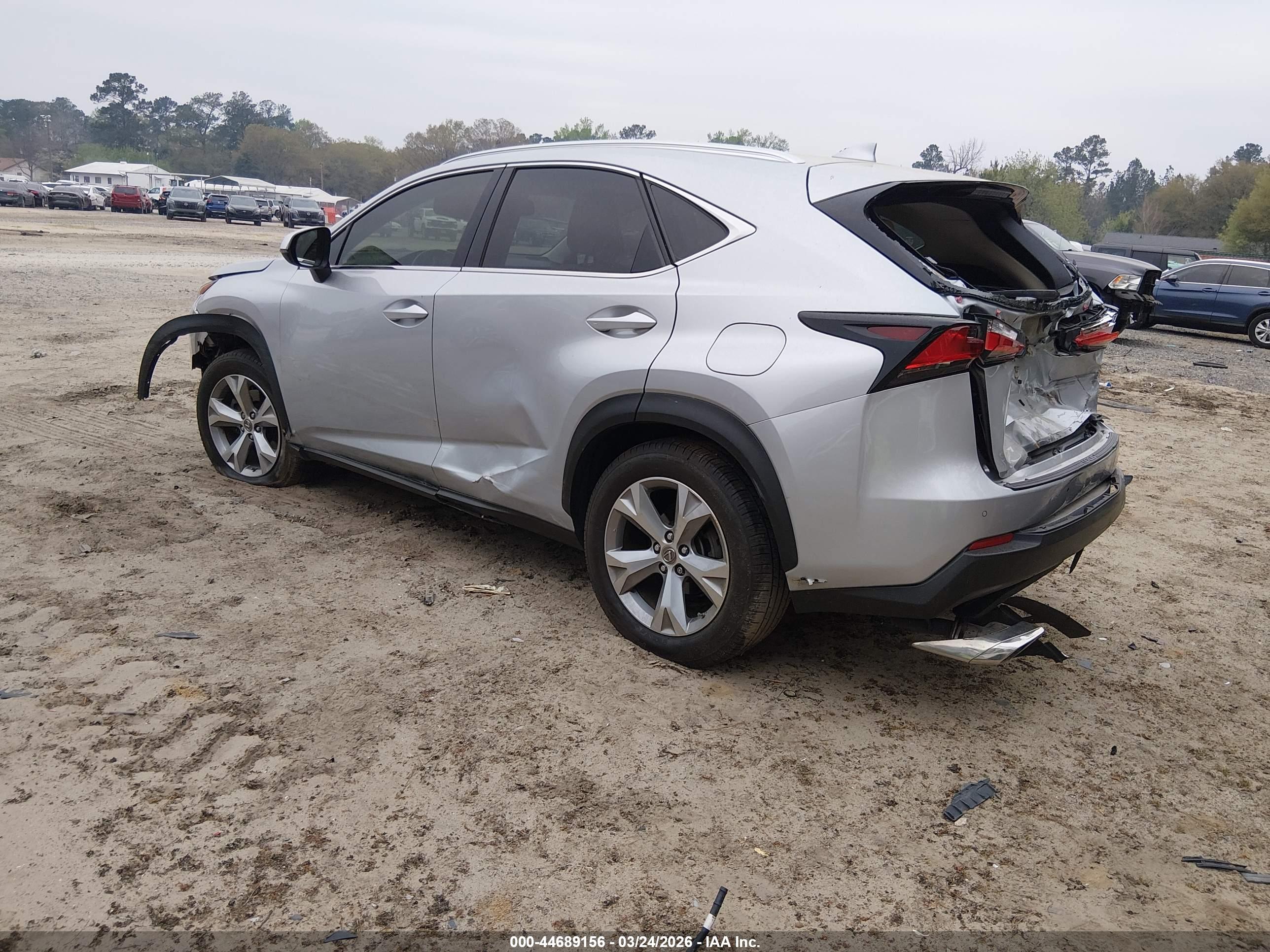 LEXUS NX image 3