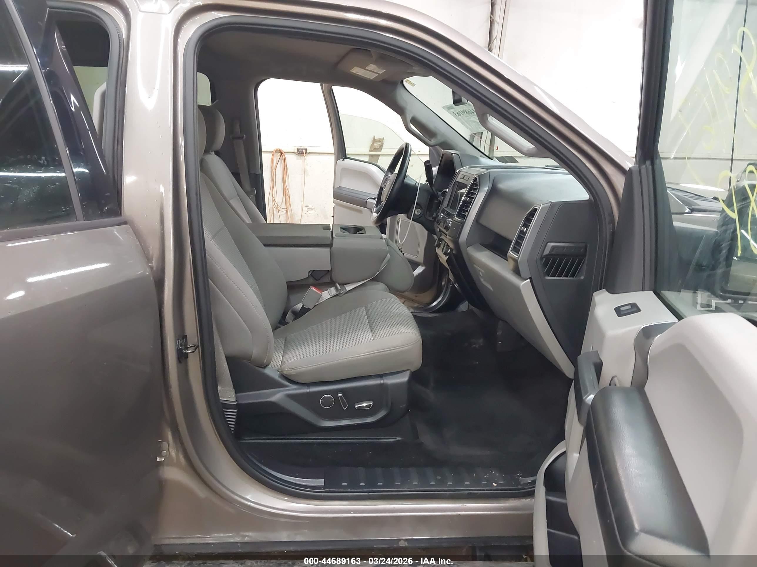 FORD F-150 image 5