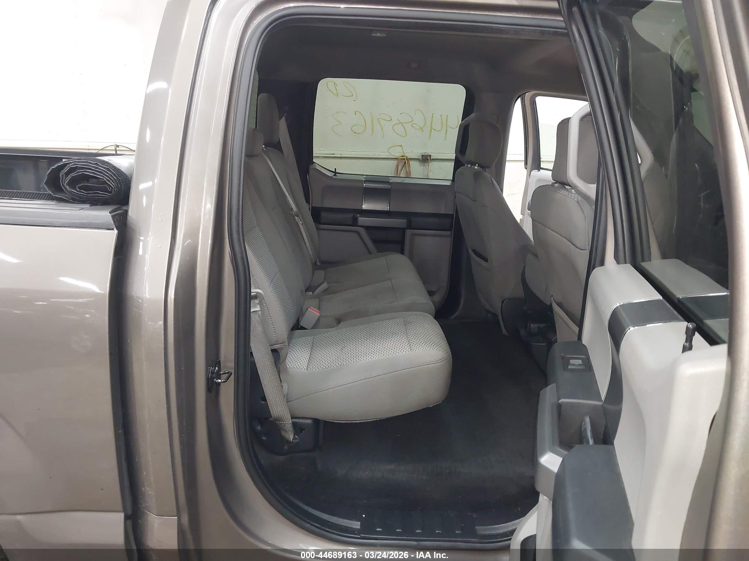 FORD F-150 image 8