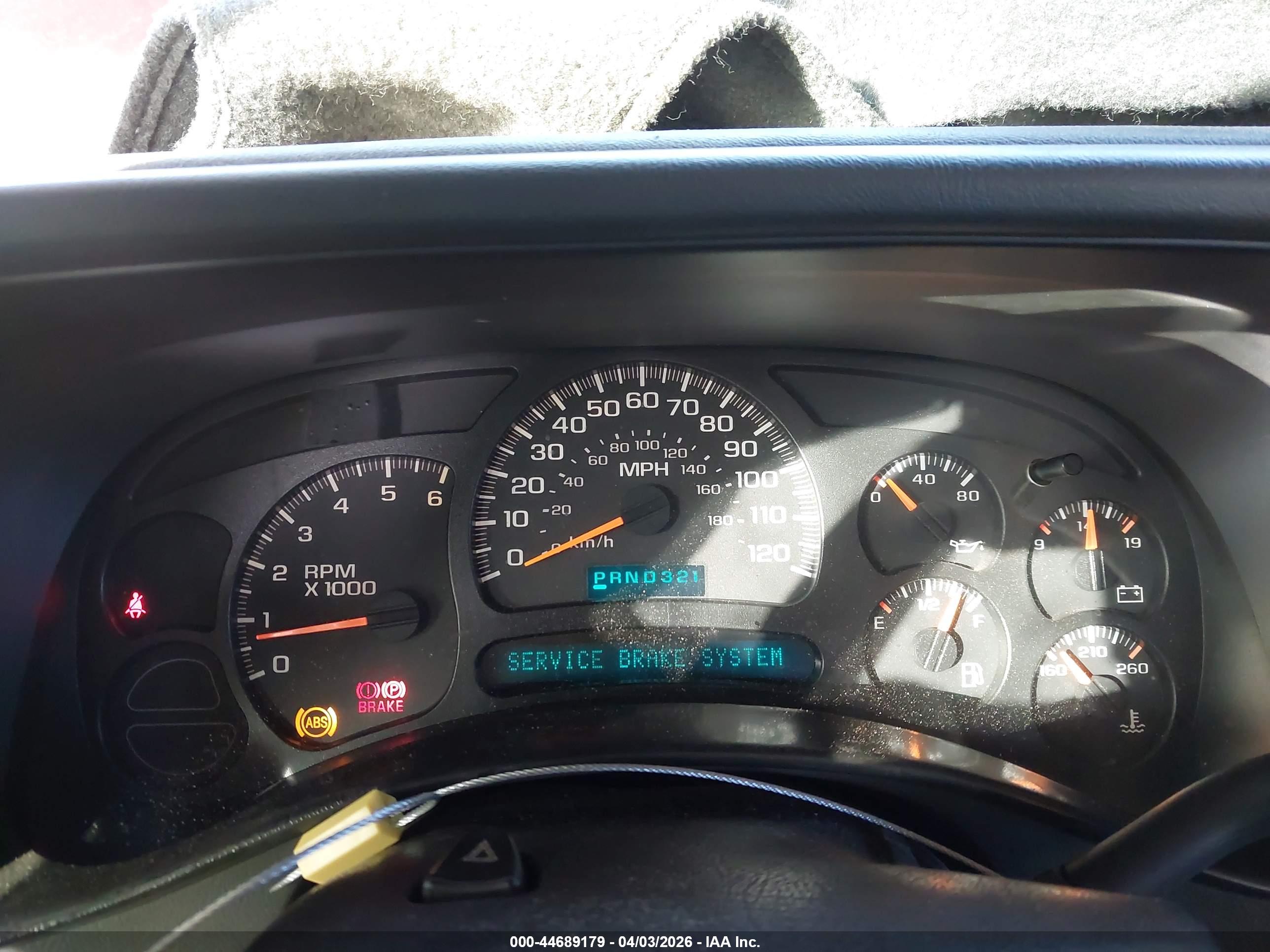 CHEVROLET SILVERADO image 7