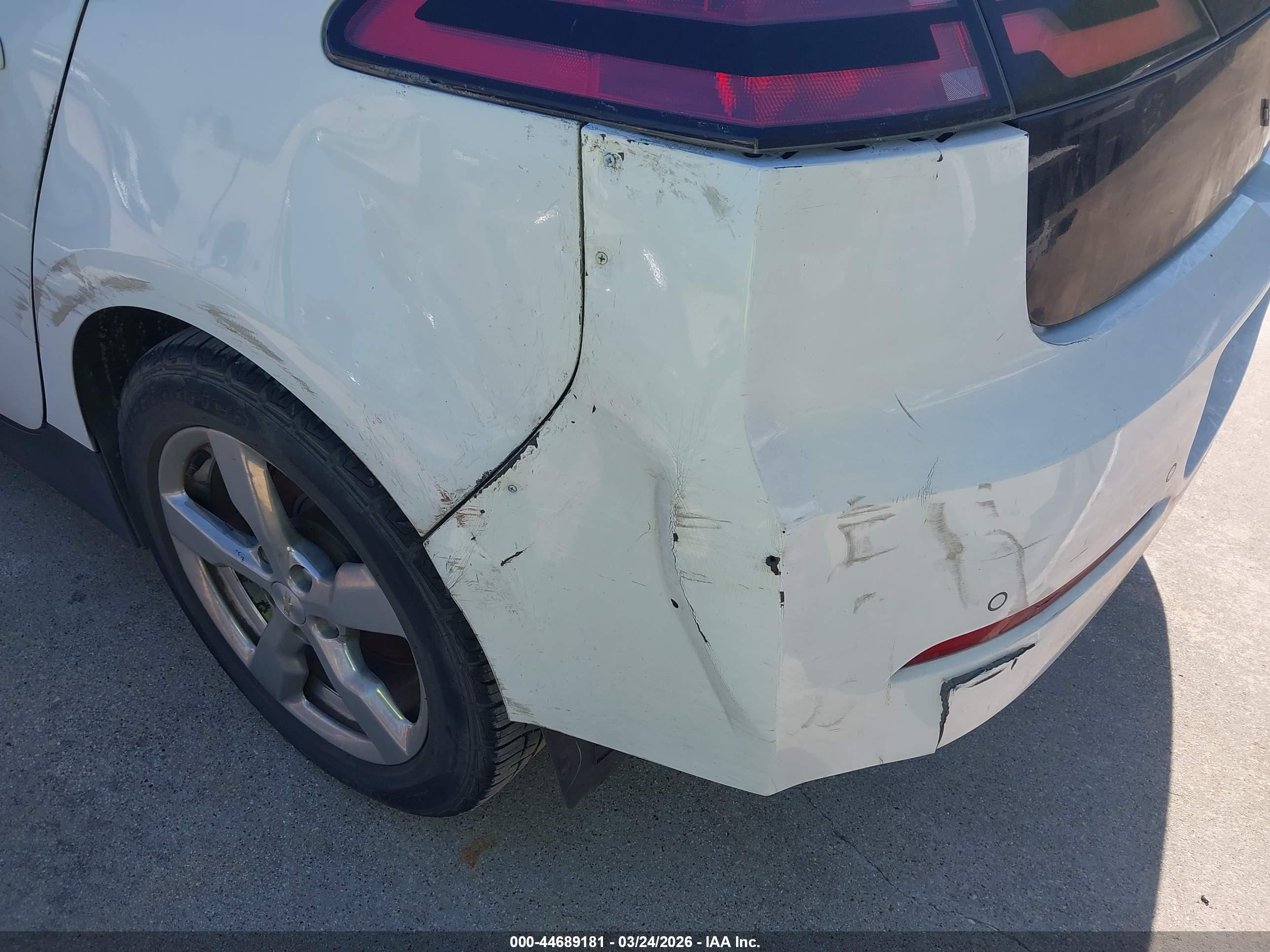CHEVROLET VOLT image 6