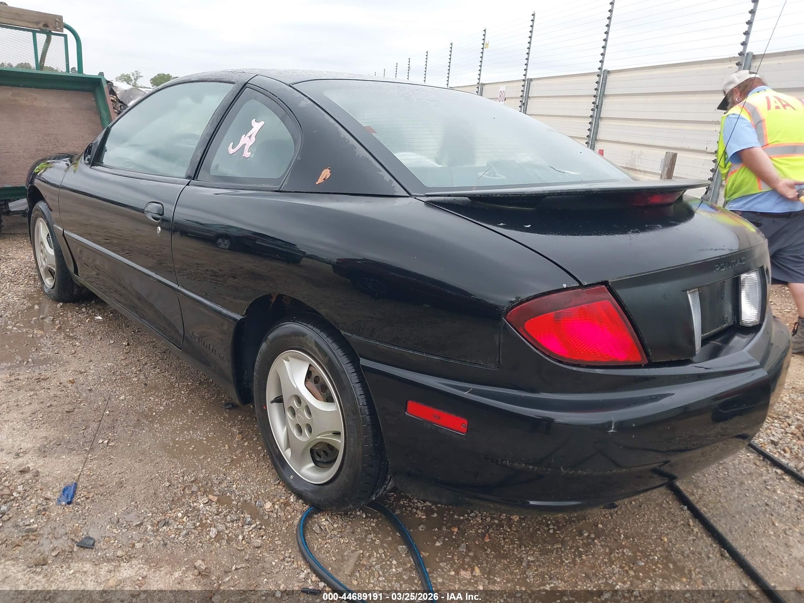 PONTIAC SUNFIRE image 3