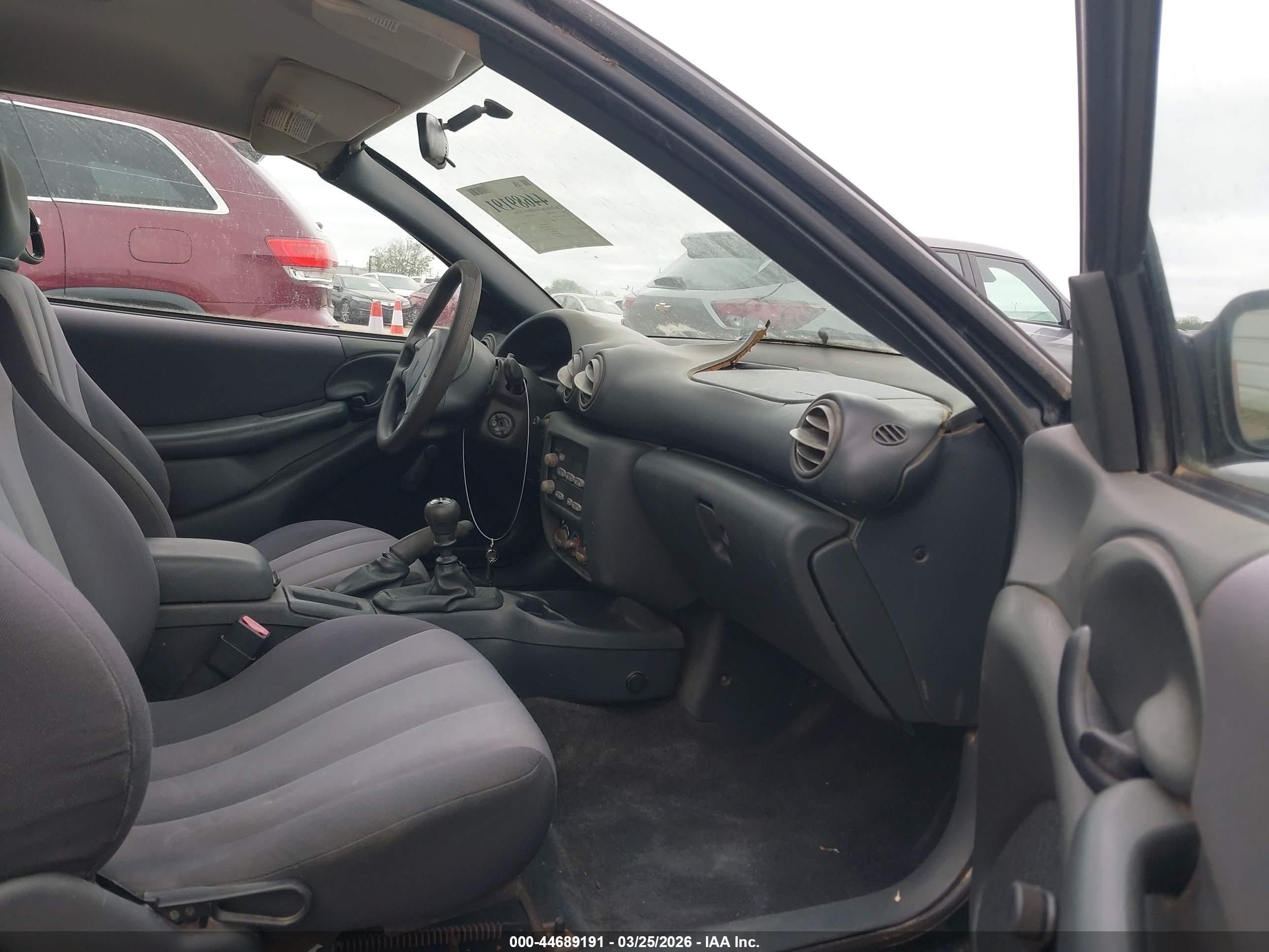 PONTIAC SUNFIRE image 5