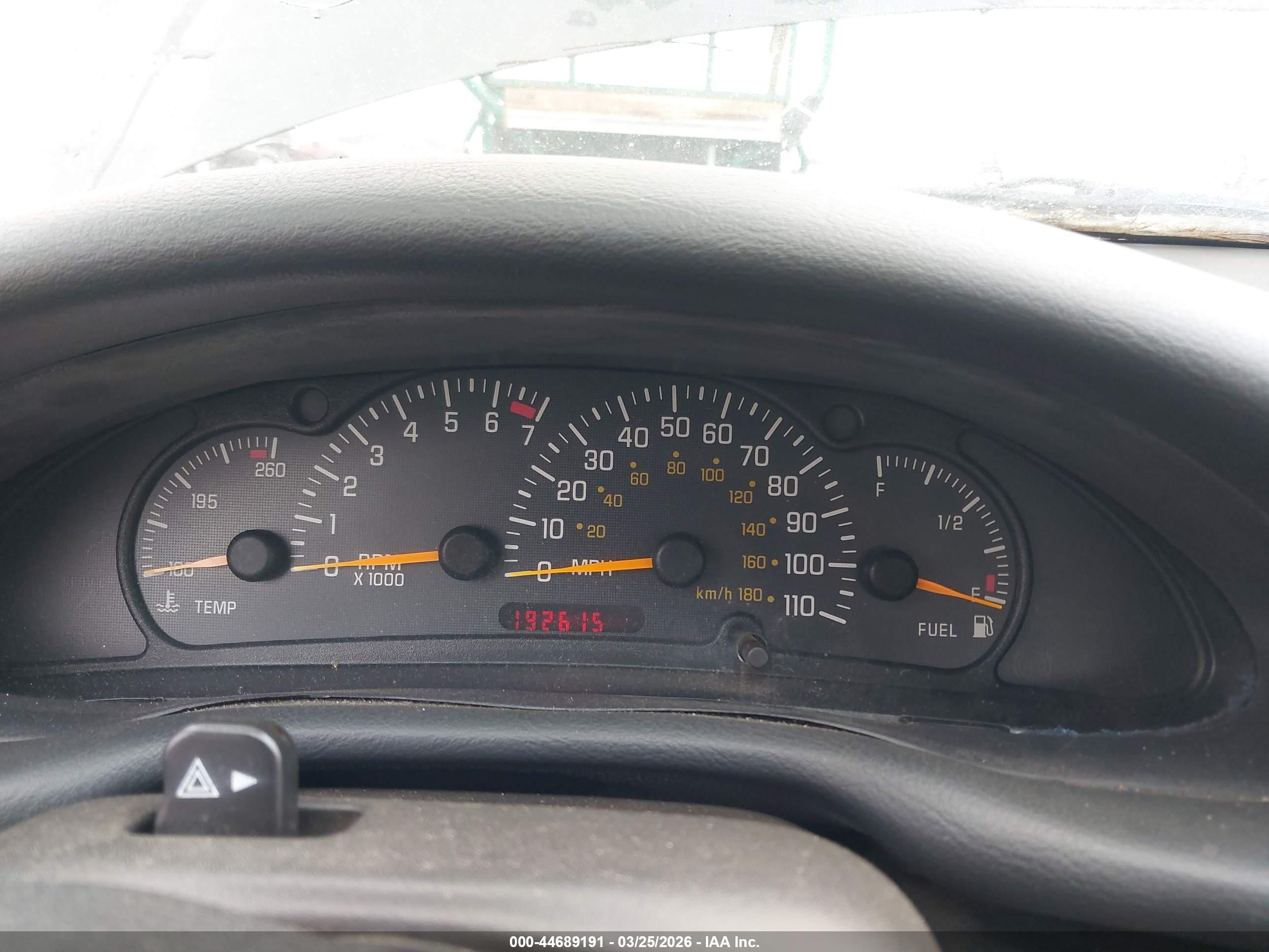 PONTIAC SUNFIRE image 7