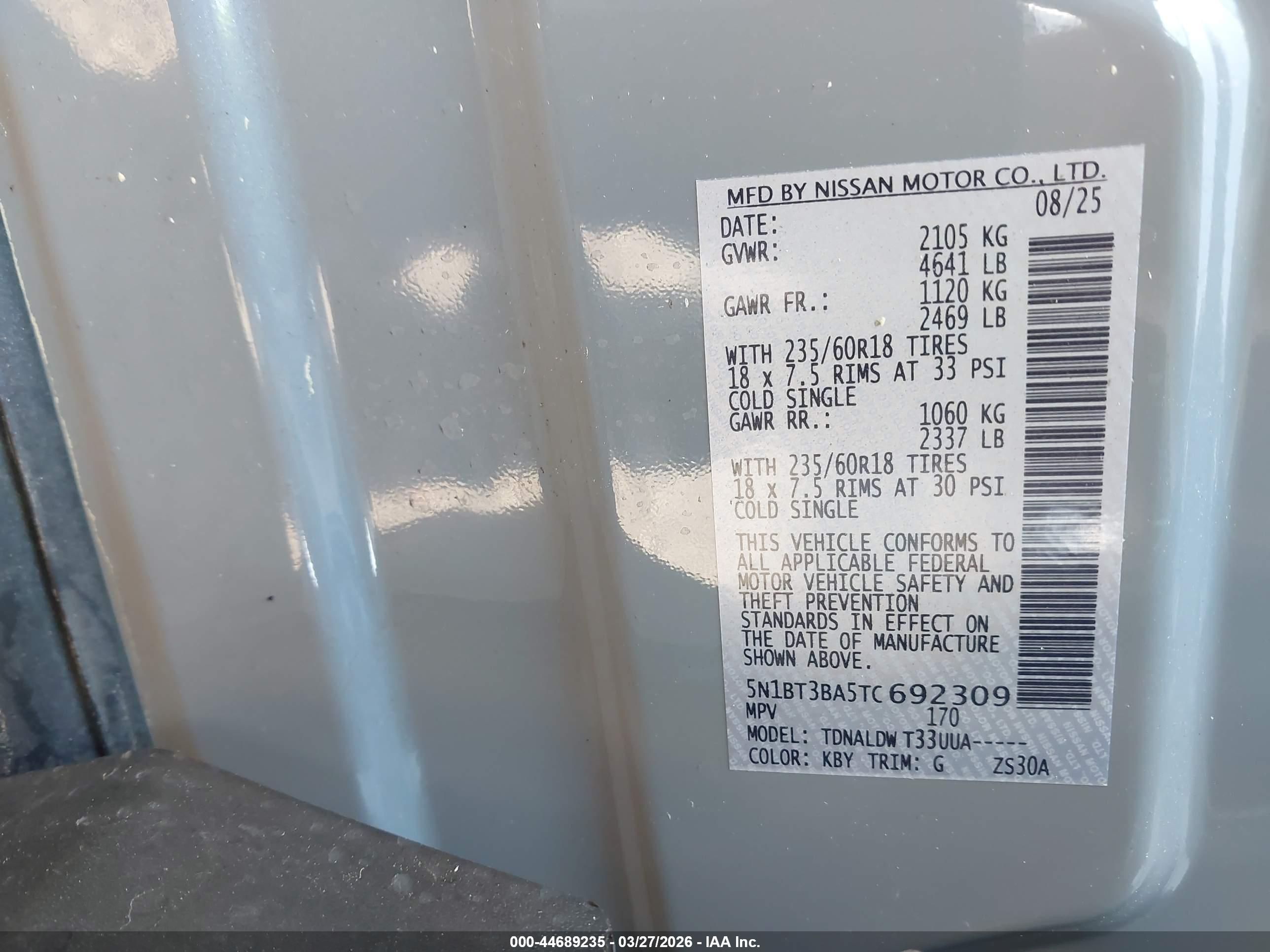 NISSAN ROGUE image 9