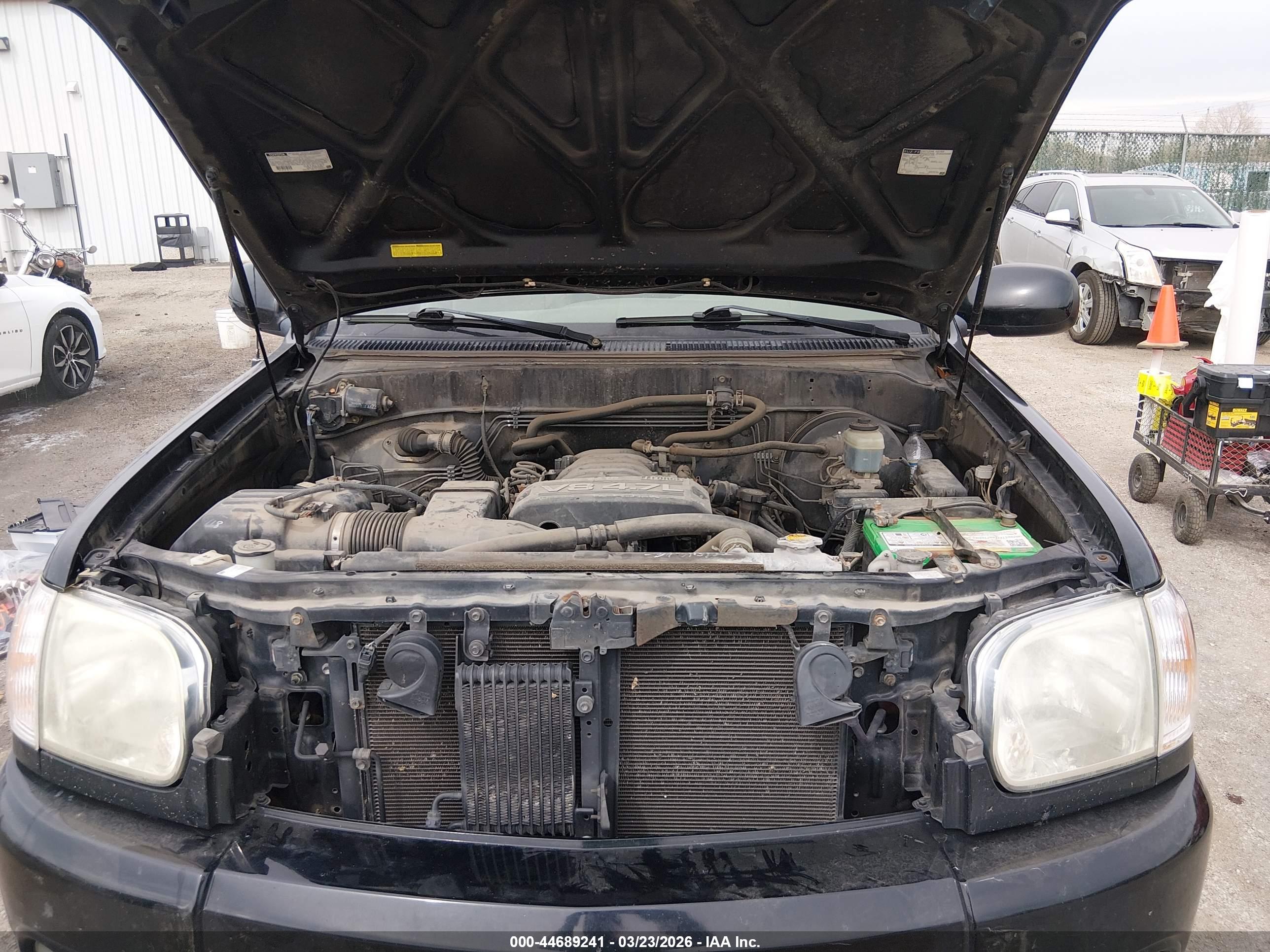 TOYOTA TUNDRA image 10