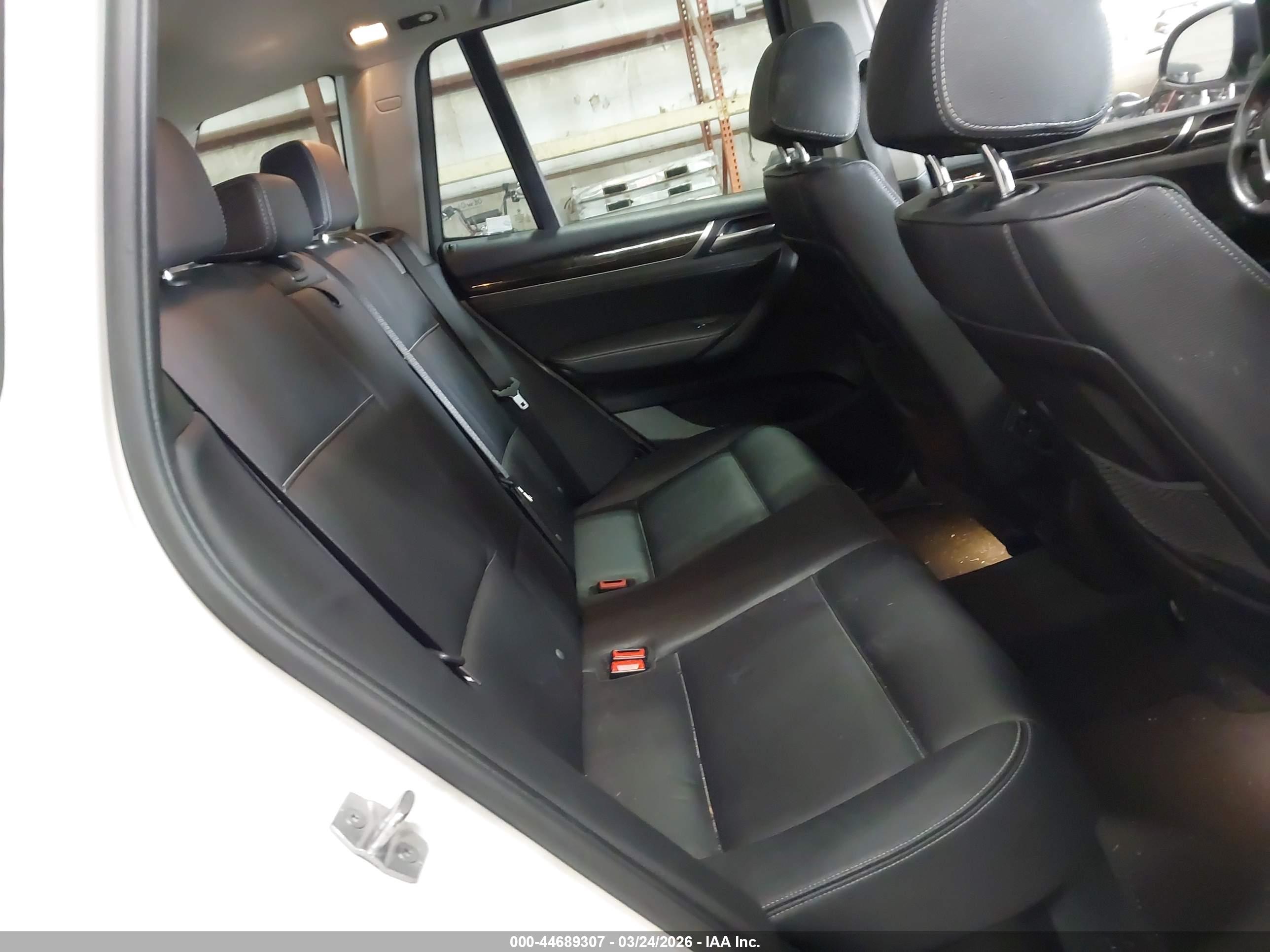 BMW X3 image 8