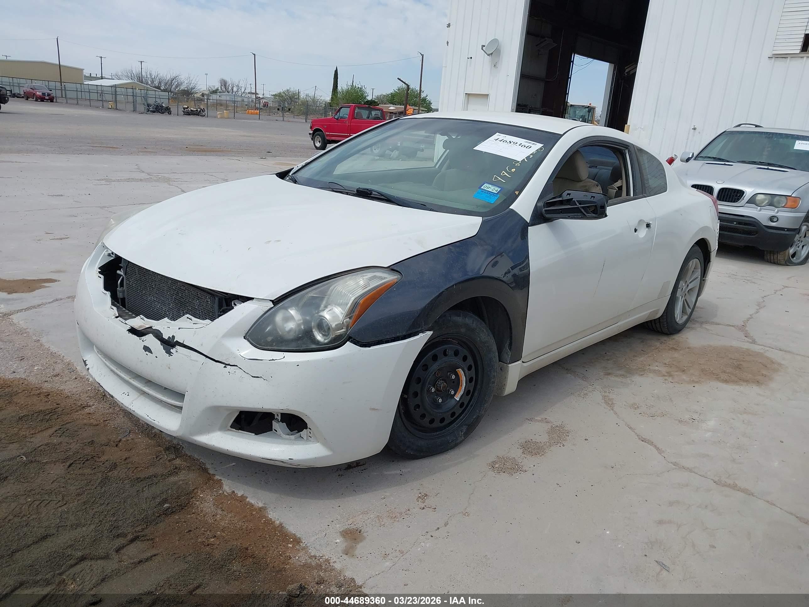 NISSAN ALTIMA image 2