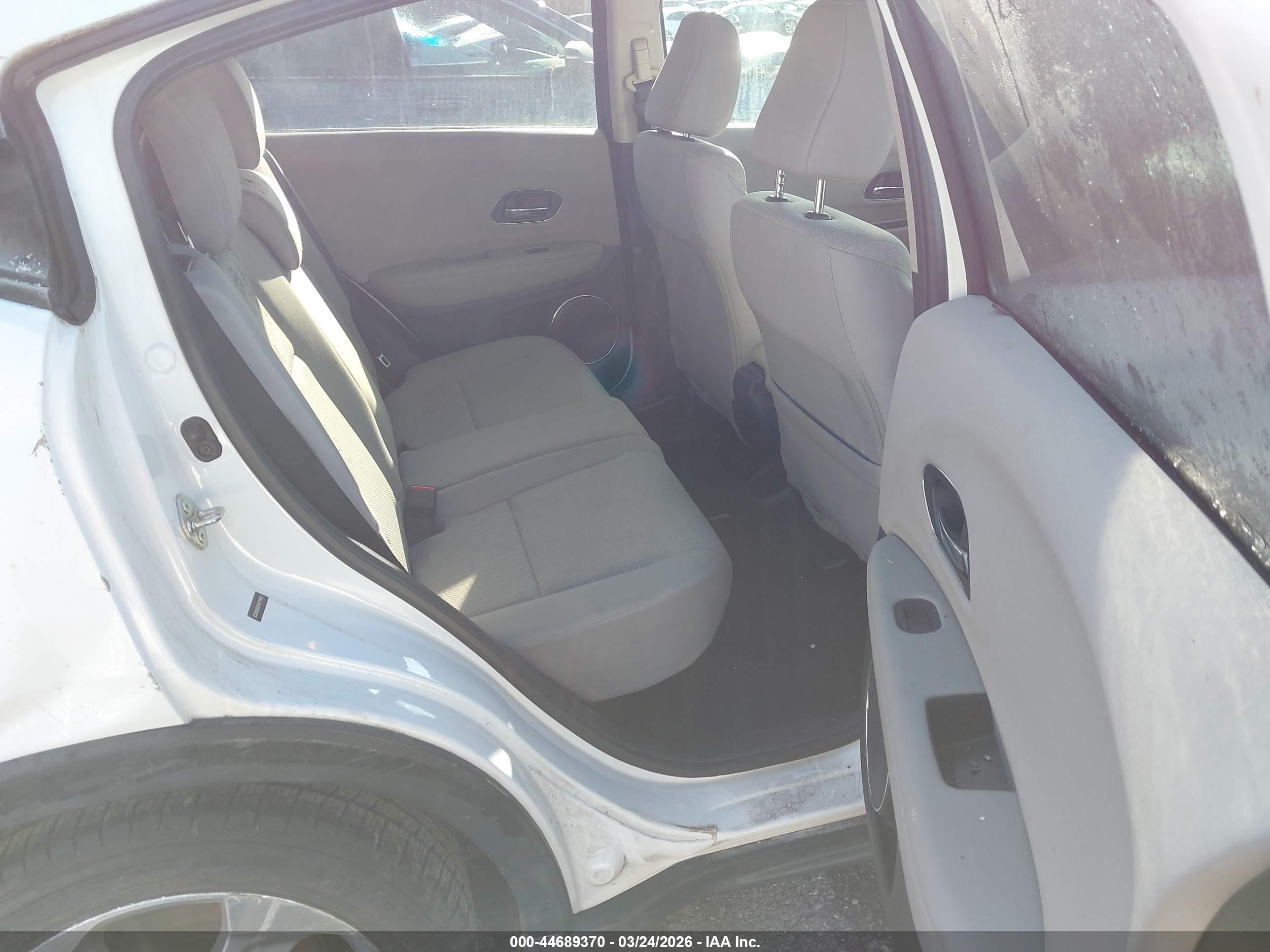 HONDA HR-V image 8