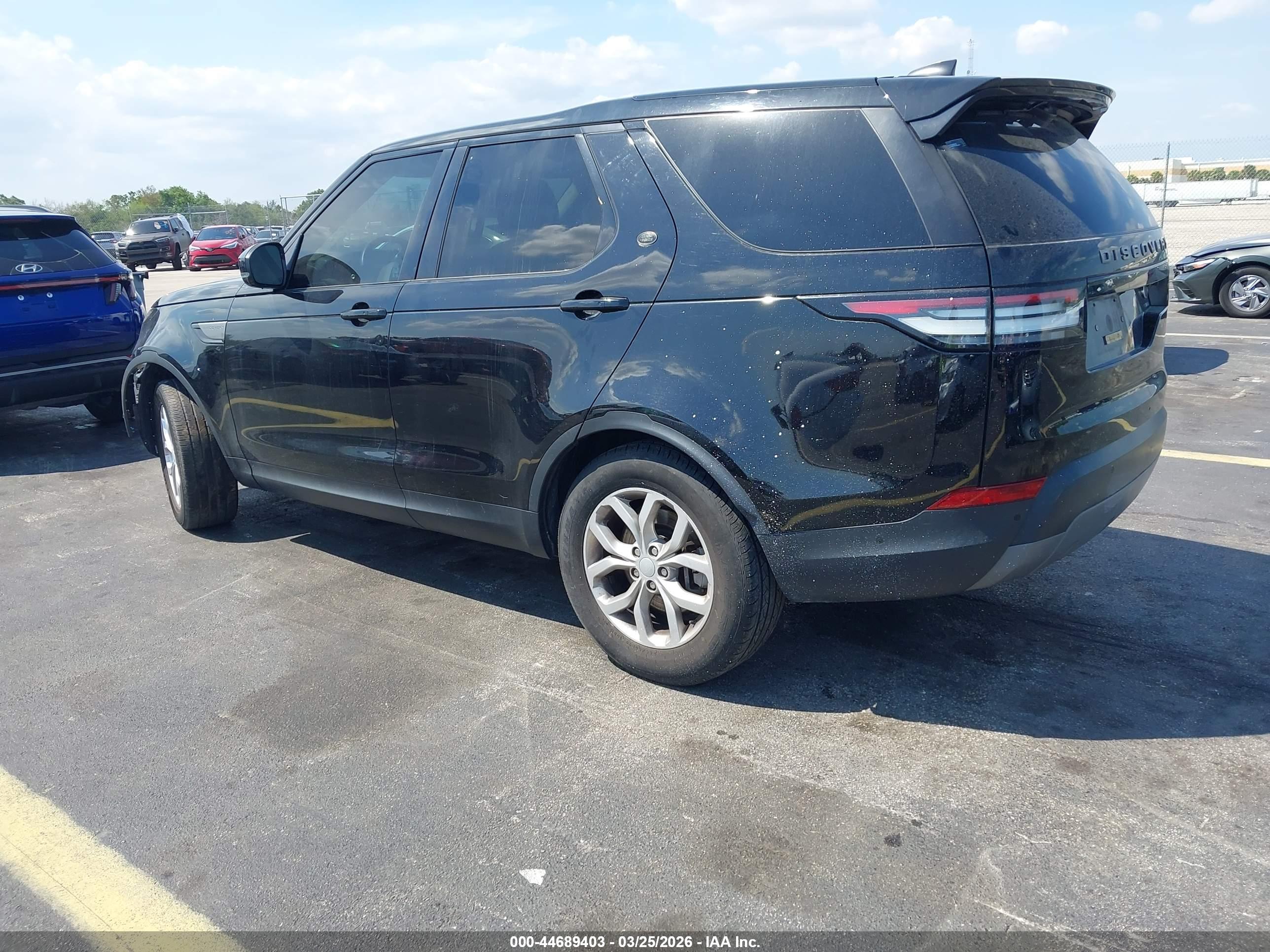 LAND ROVER image 3