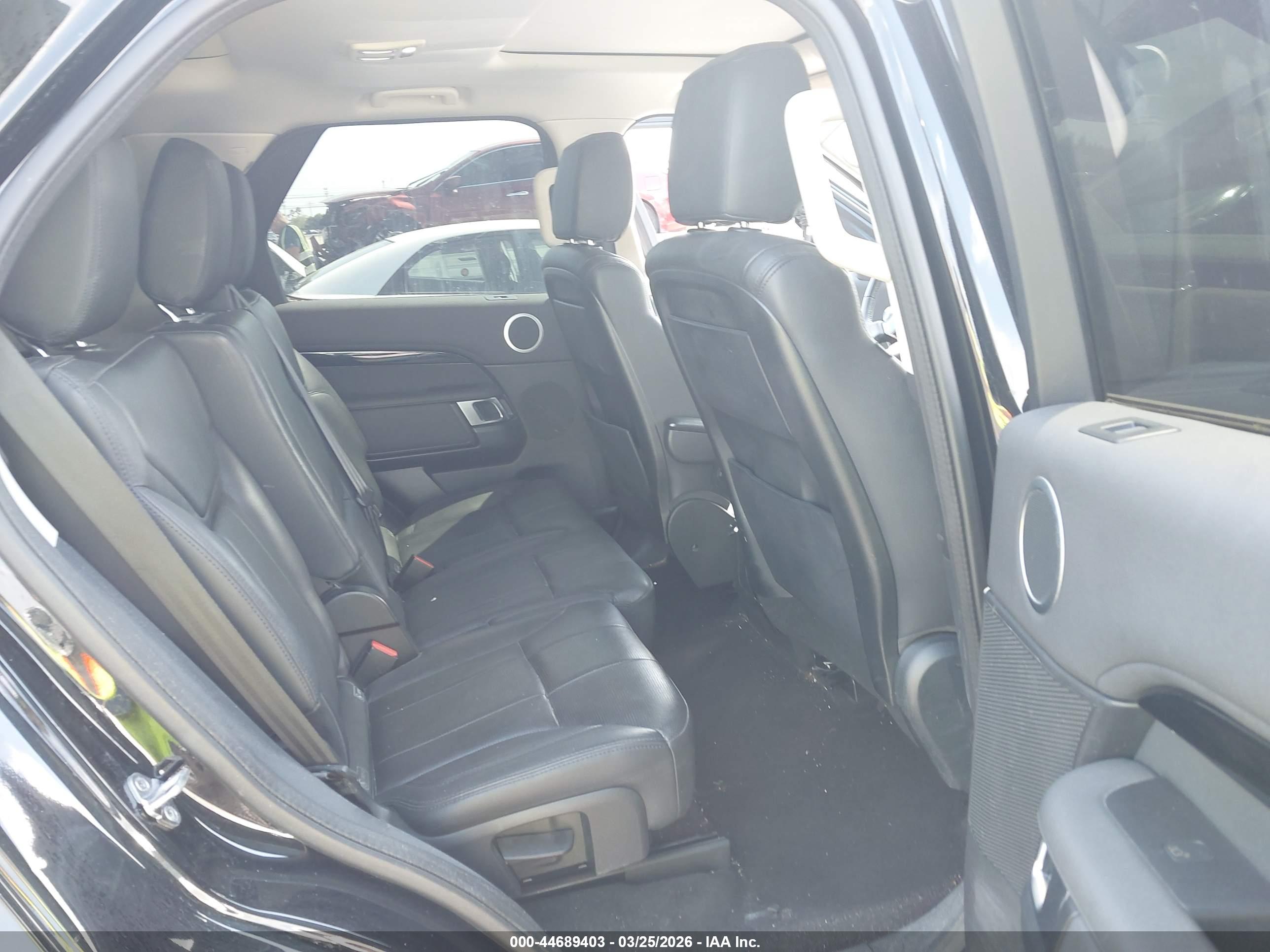 LAND ROVER image 8
