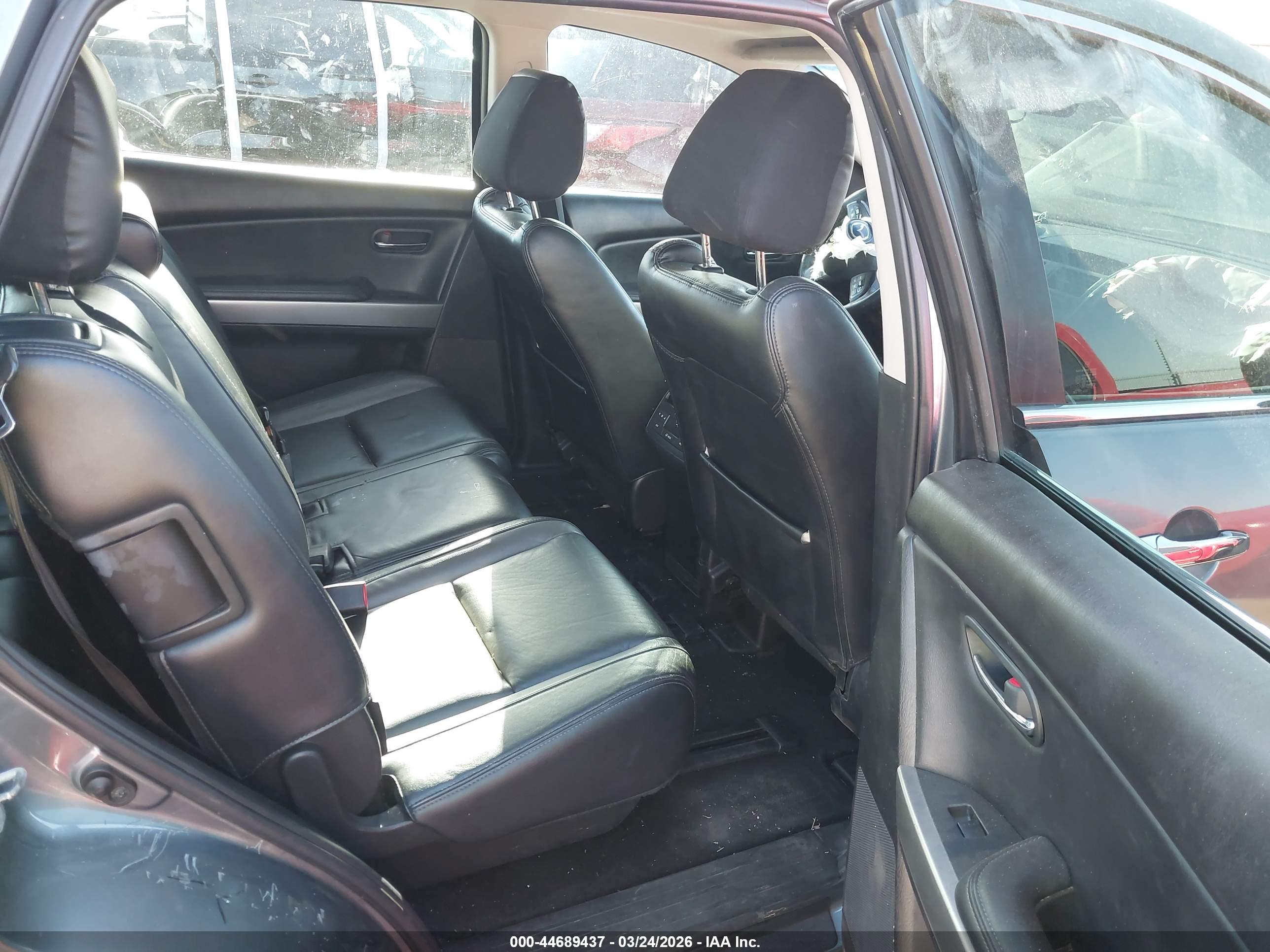 MAZDA CX-9 image 8