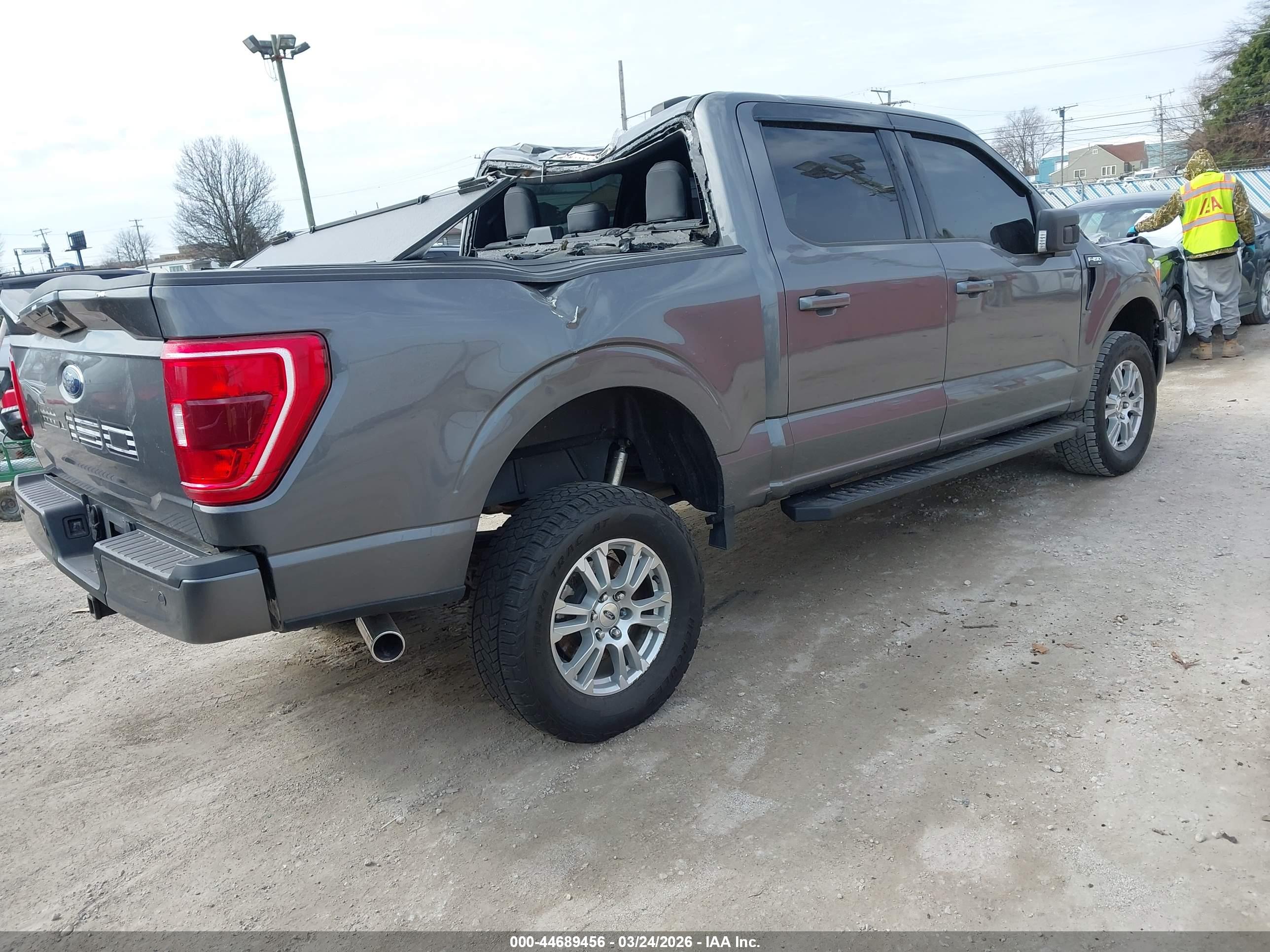 FORD F-150 image 4