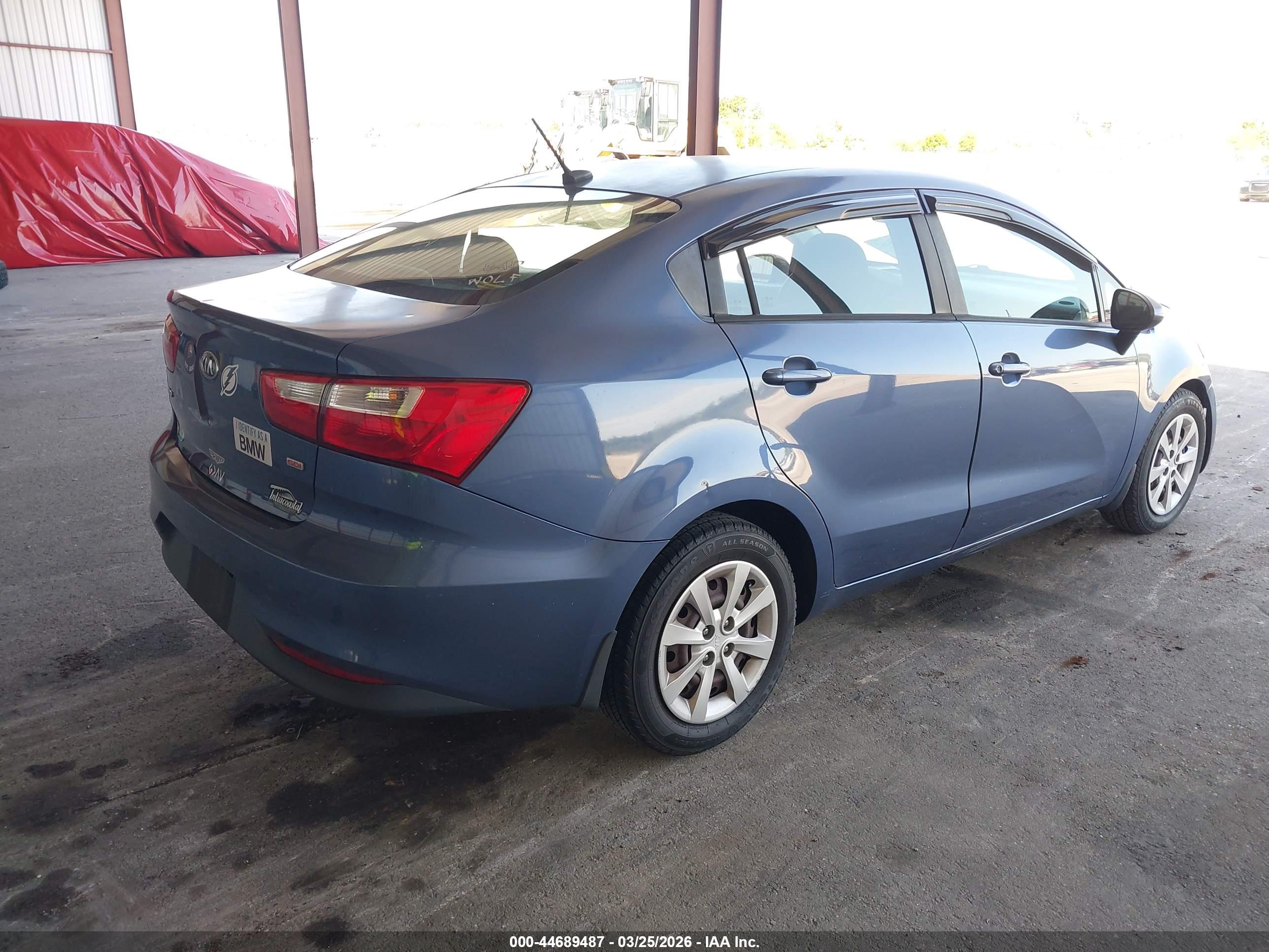 KIA RIO image 4