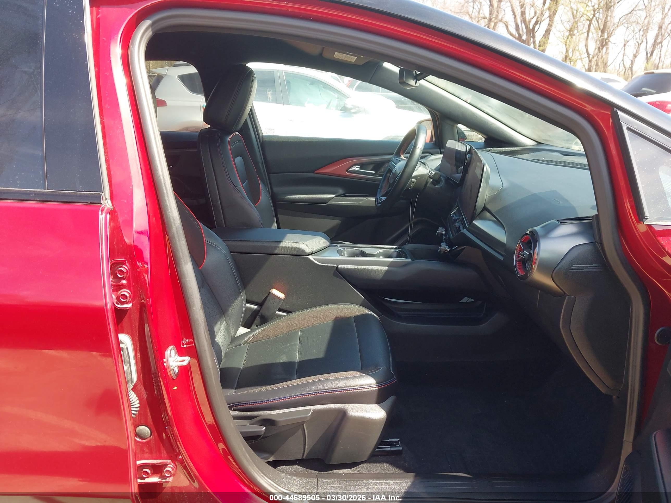 CHEVROLET EQUINOX image 5
