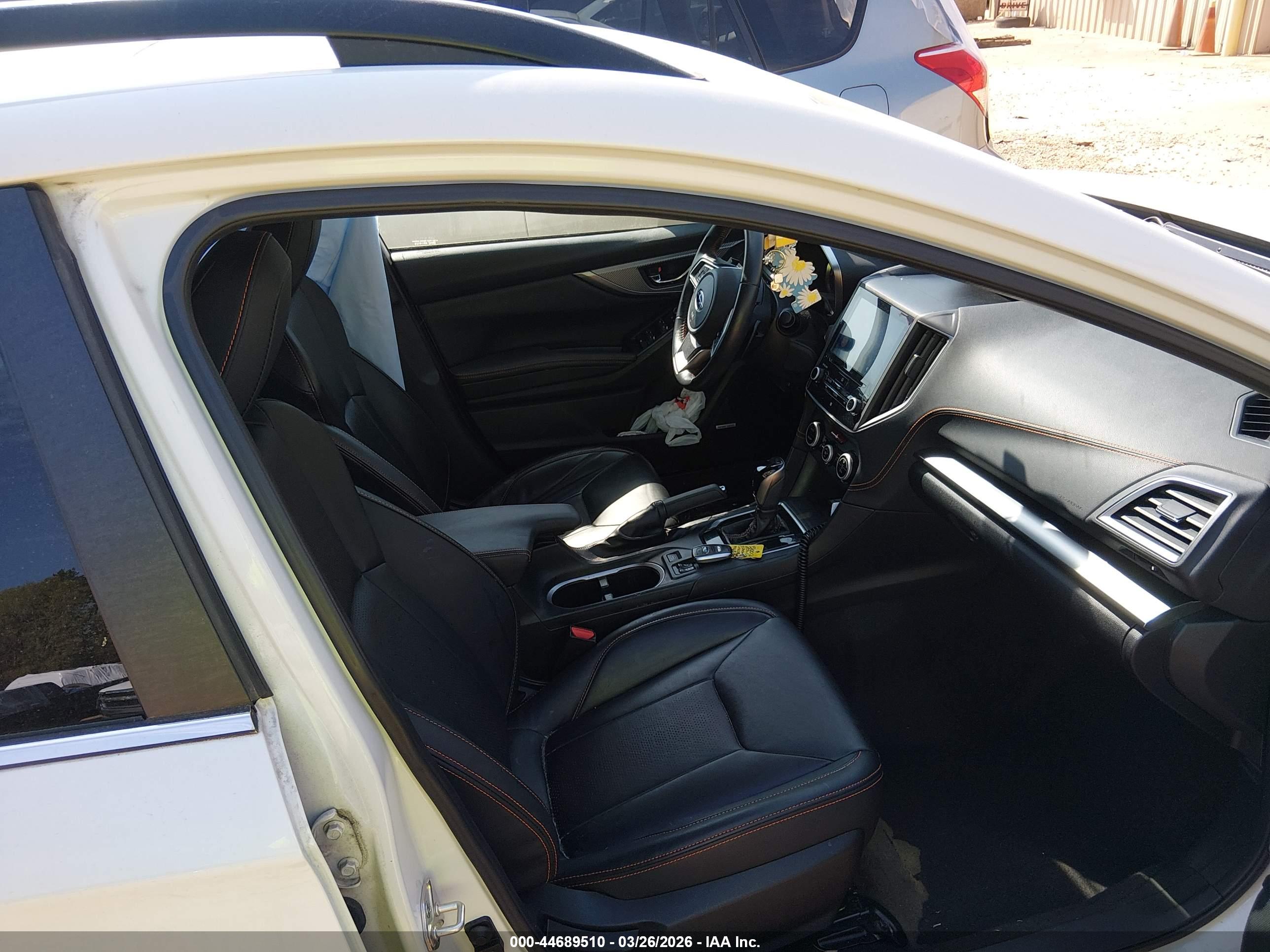 SUBARU CROSSTREK image 5