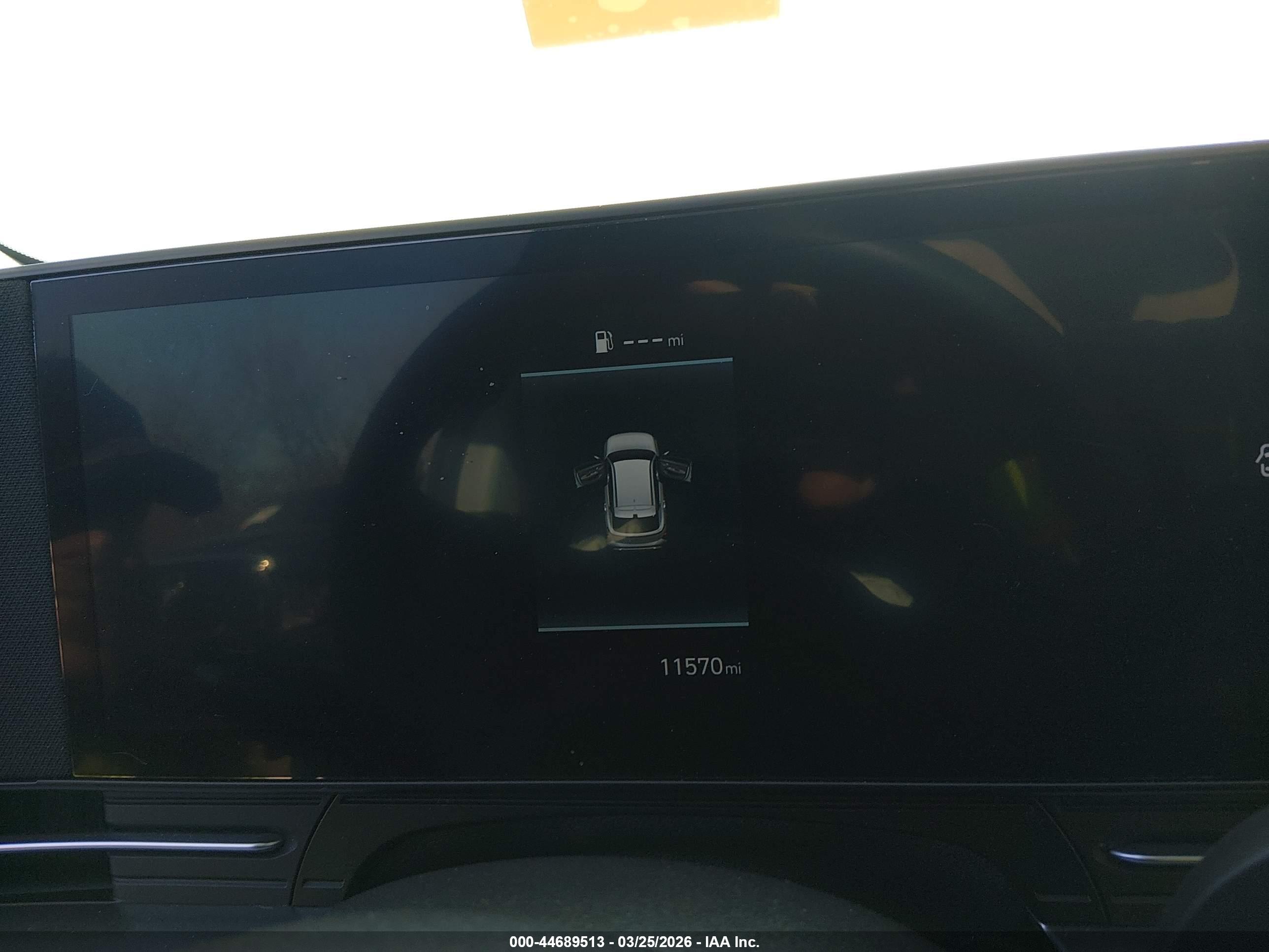 HYUNDAI KONA image 7