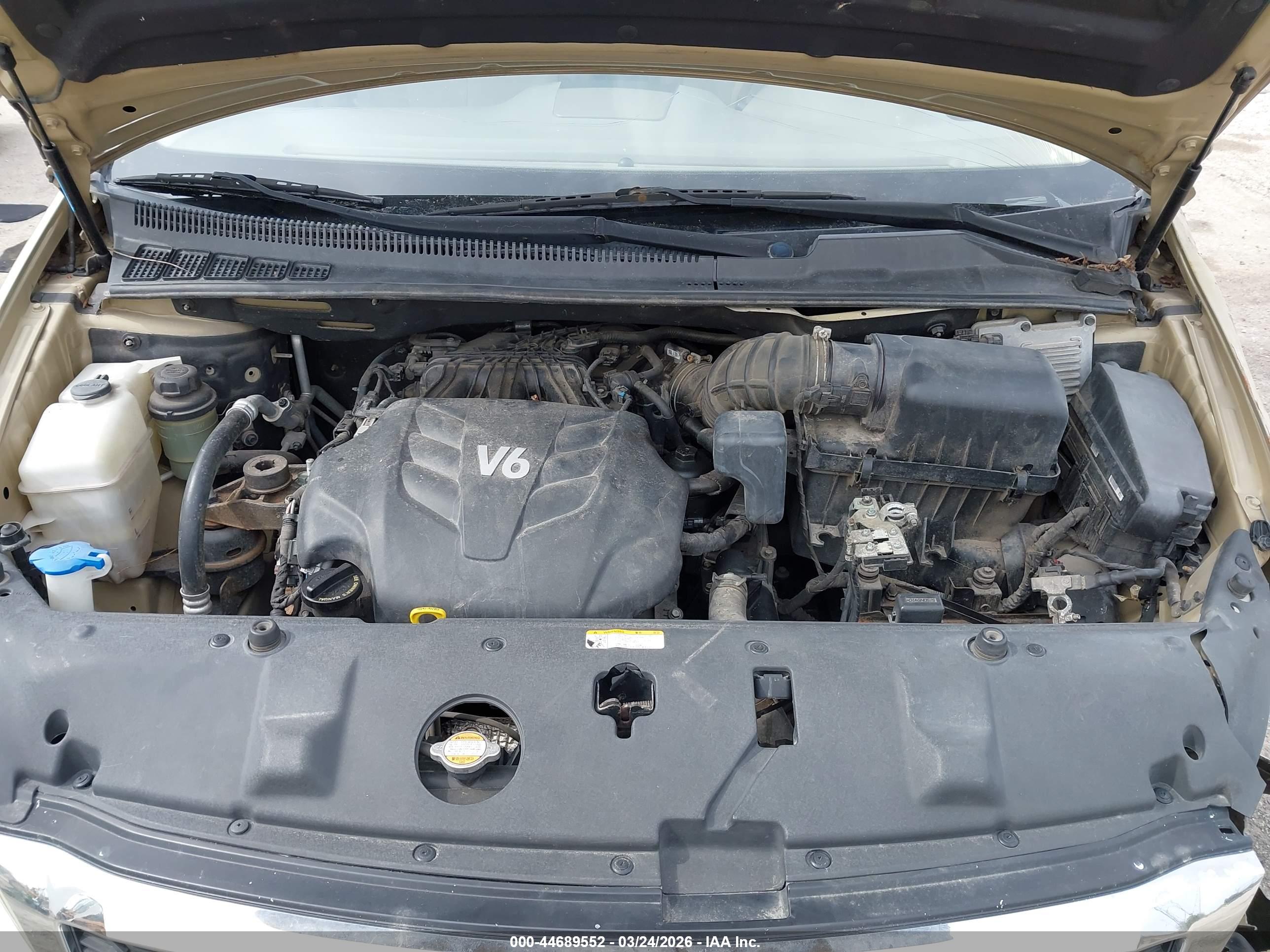 KIA SEDONA image 10