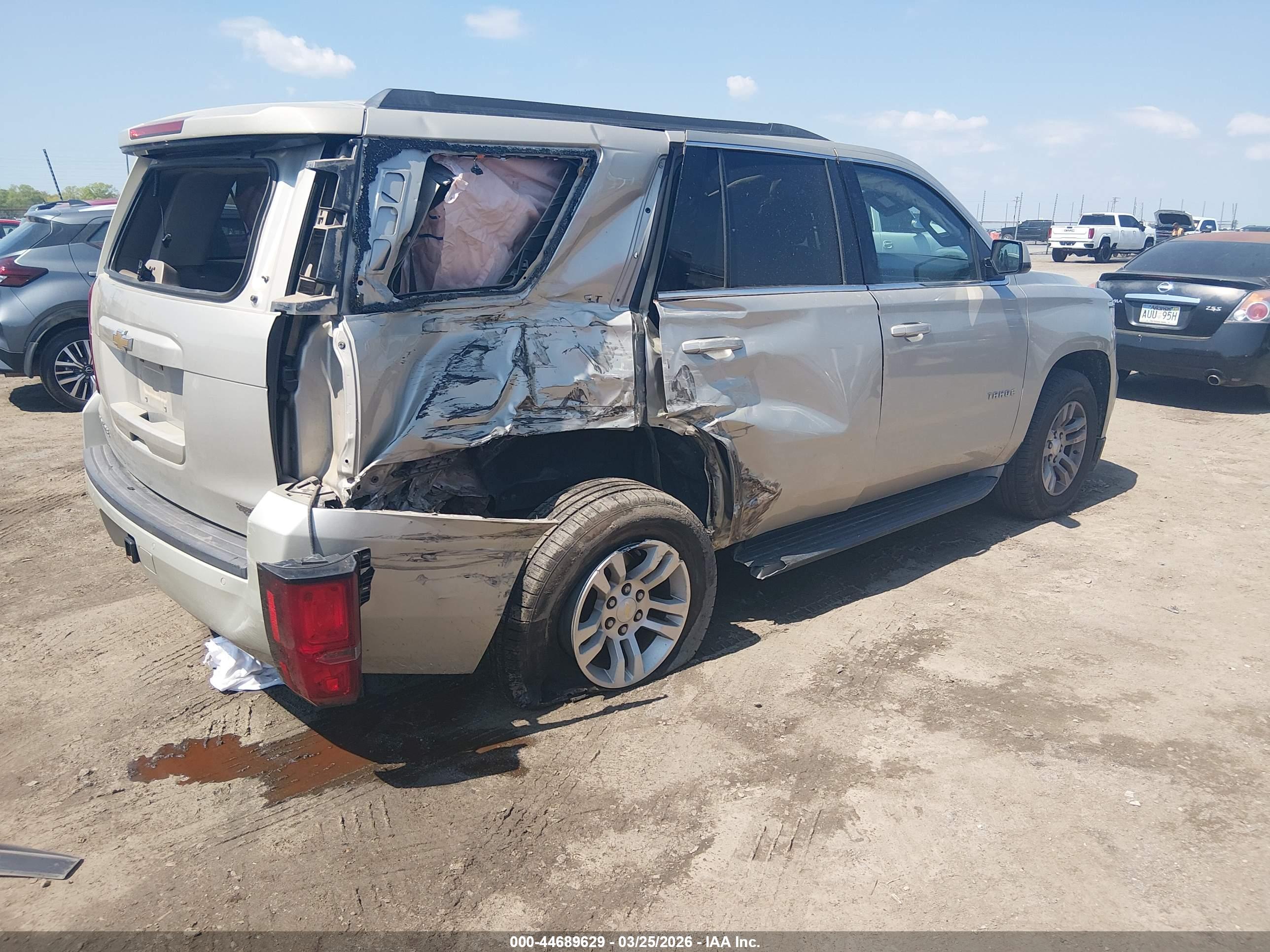 CHEVROLET TAHOE image 4